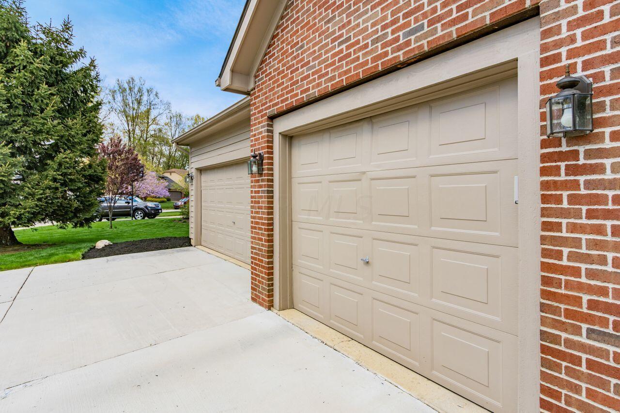 548 Kingfisher Drive