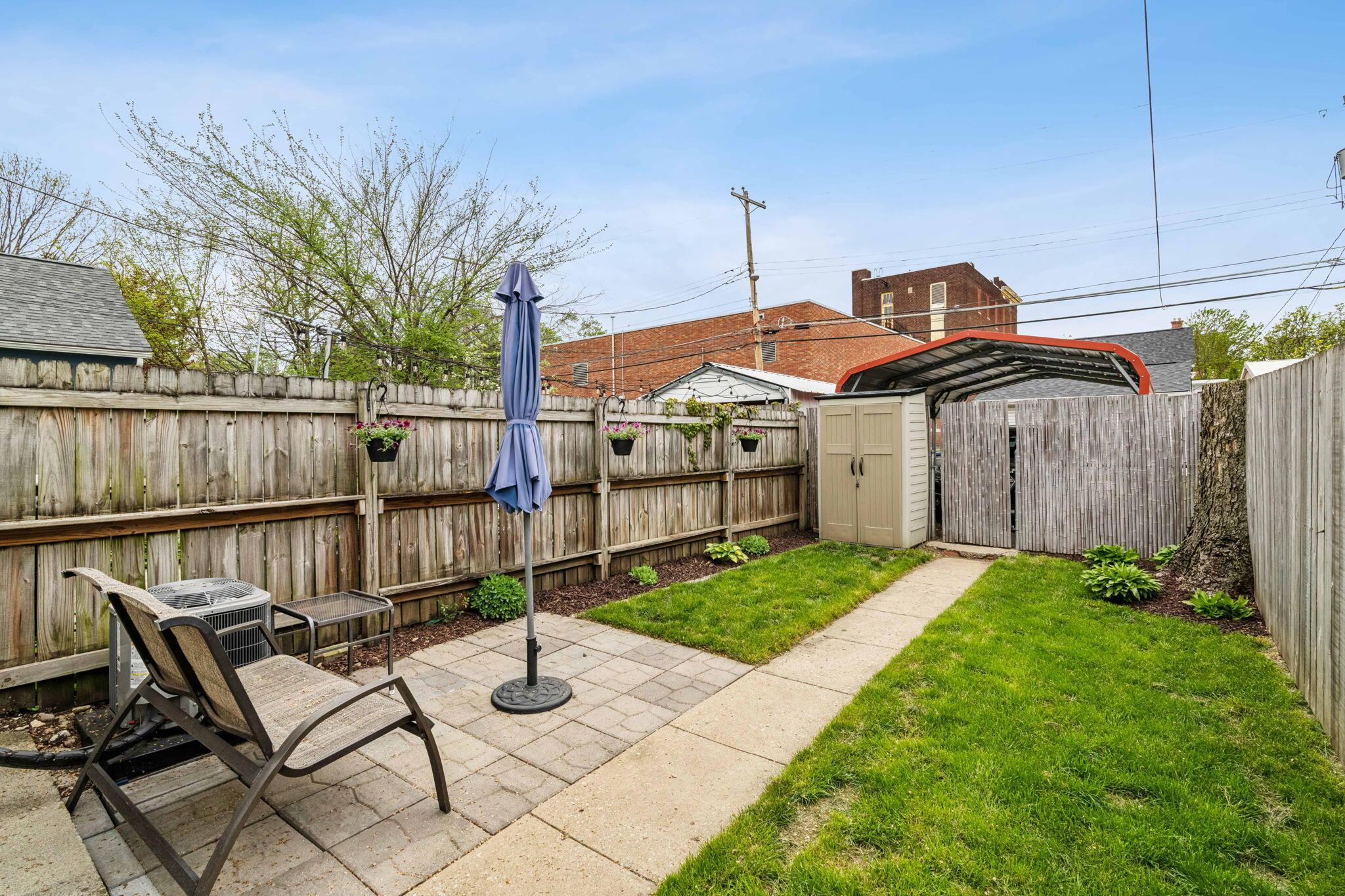 352 E Mithoff Street