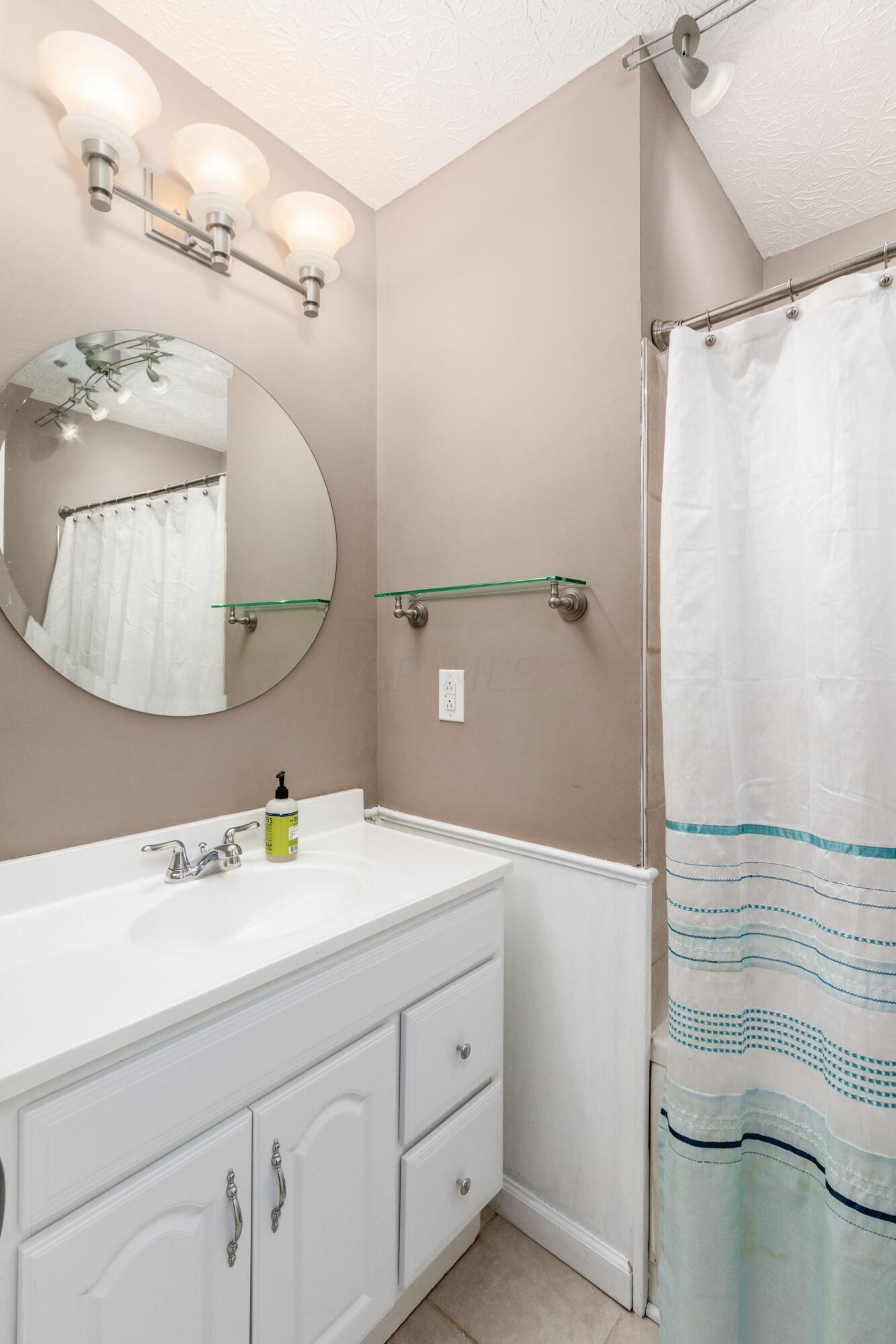 1293 Granfield Court