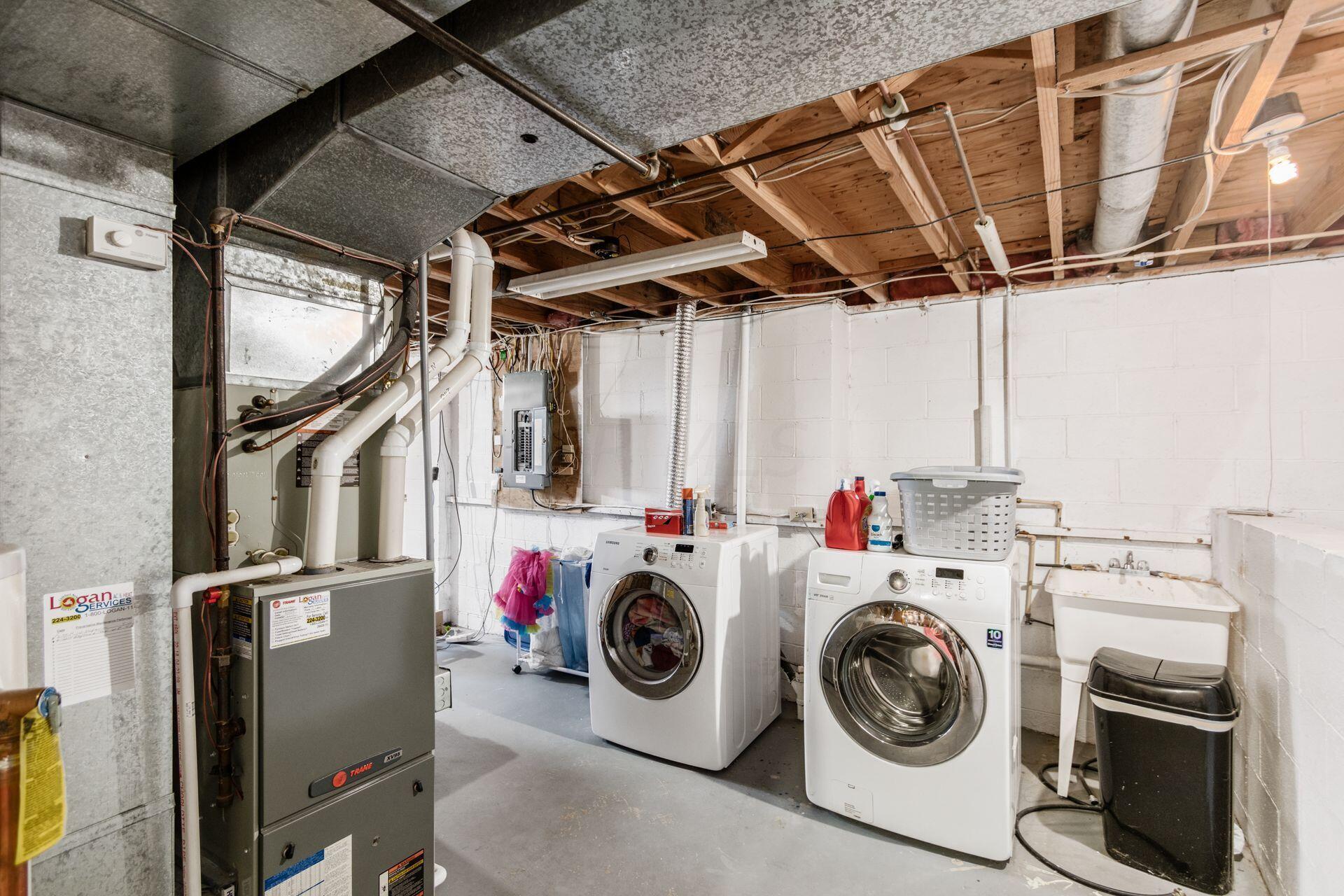 1293 Granfield Court