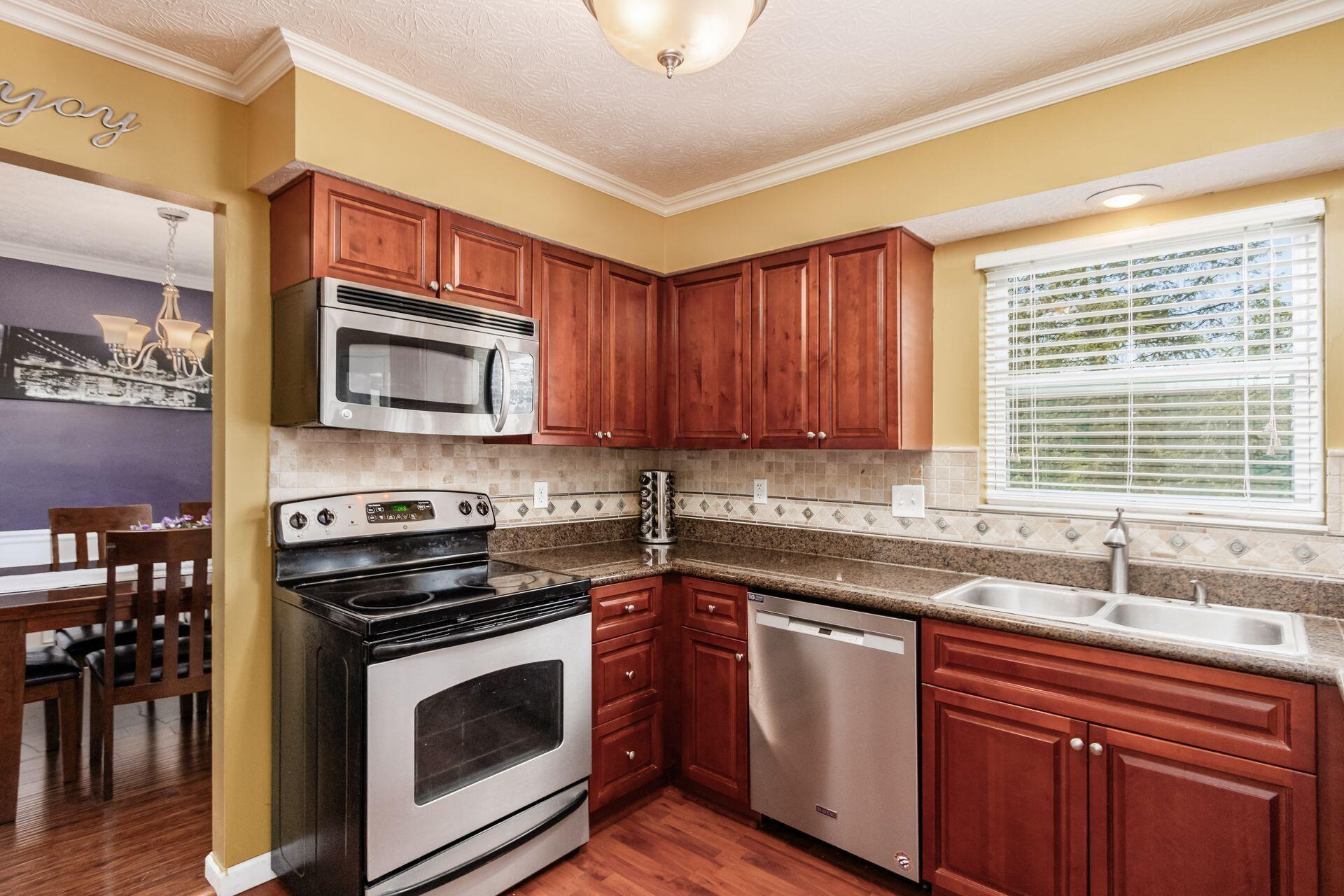 1293 Granfield Court