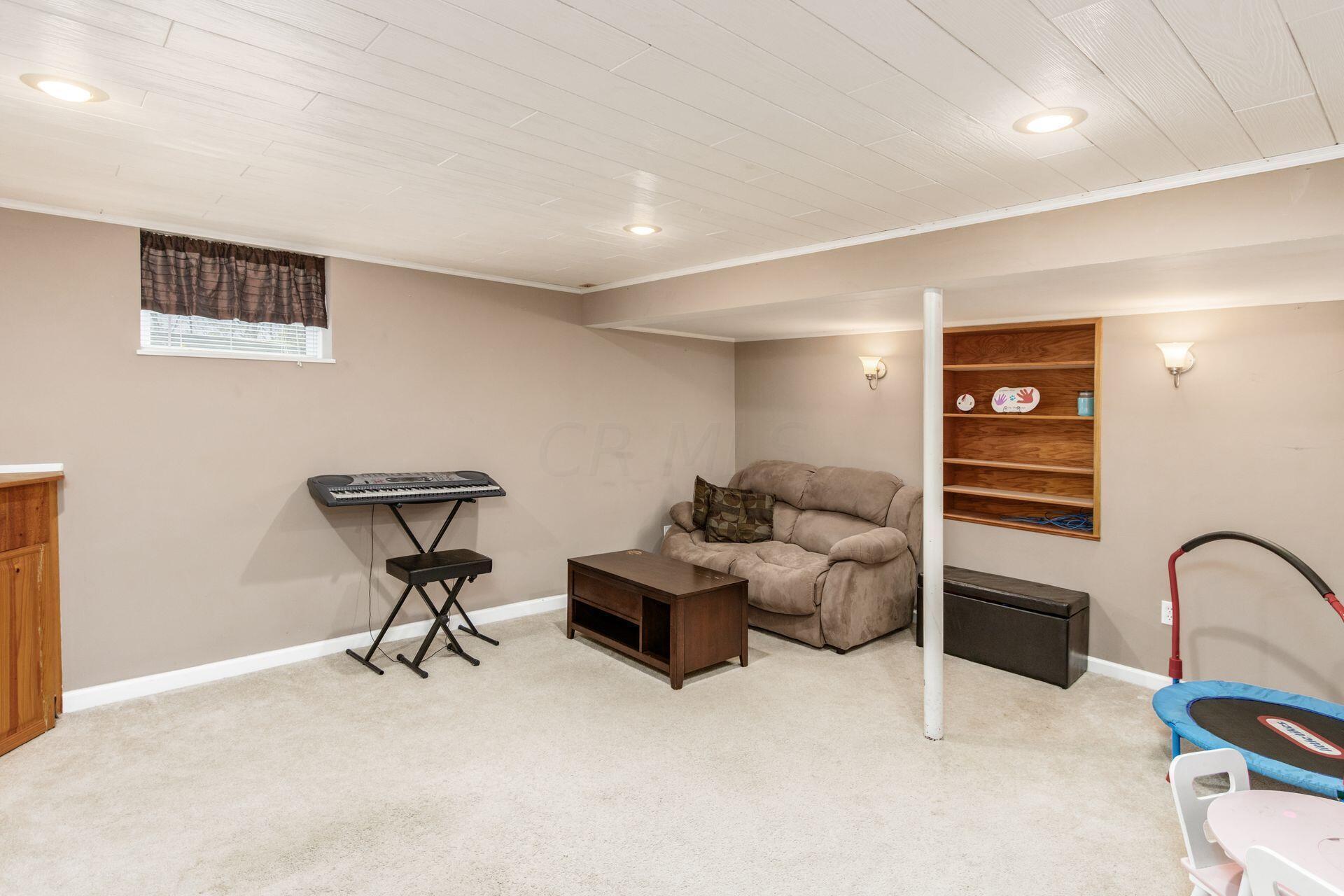 1293 Granfield Court