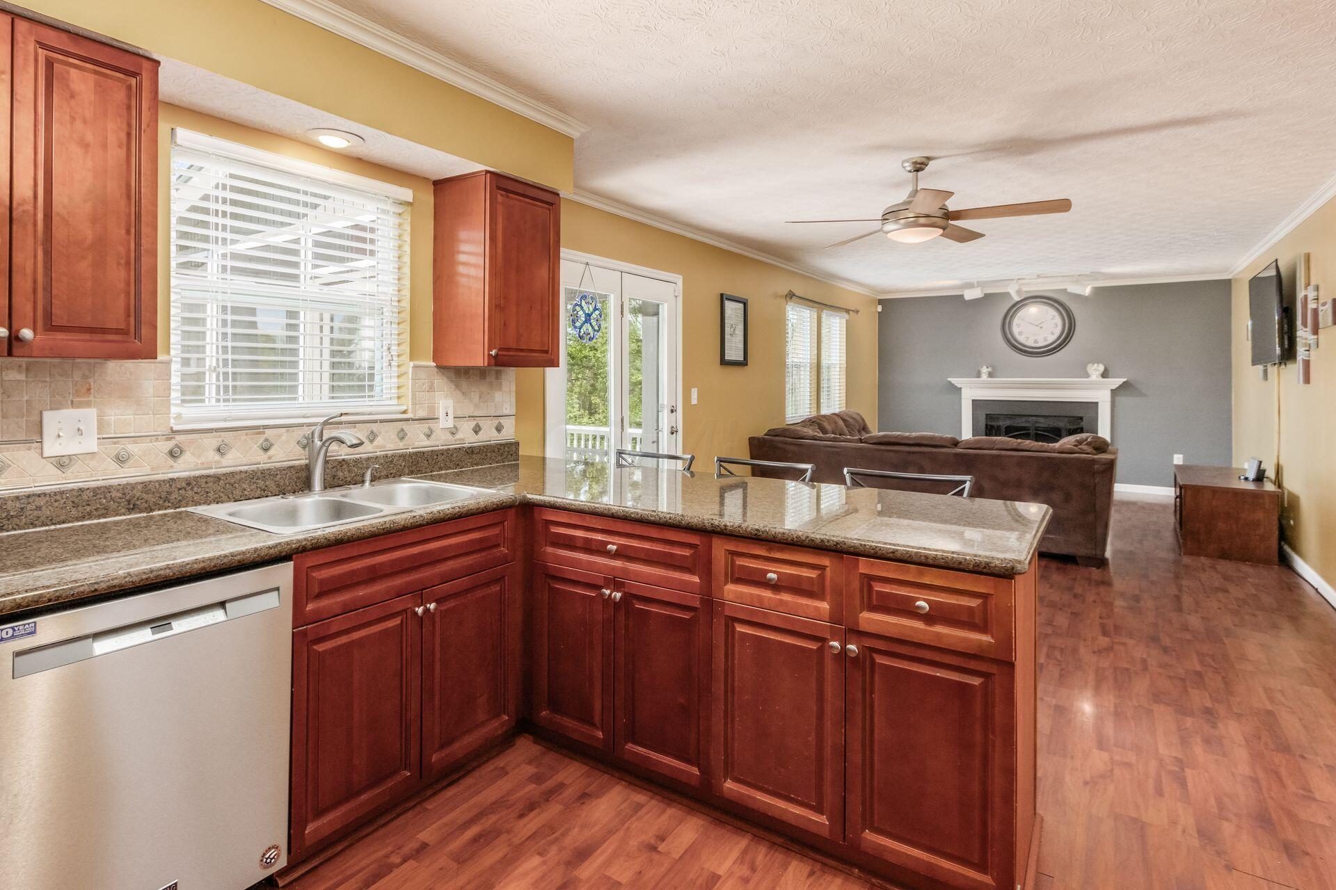 1293 Granfield Court