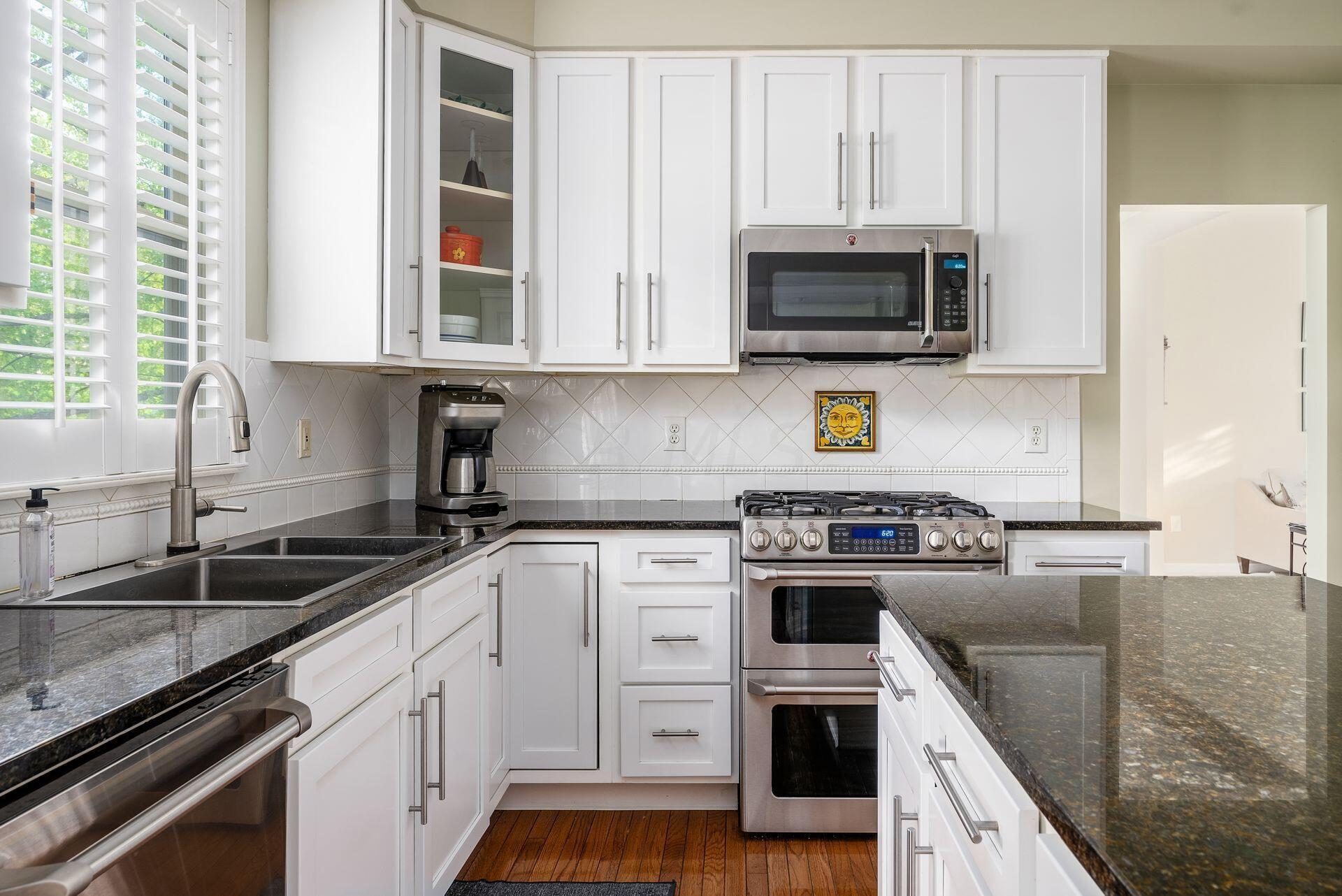 7686 Park Bend Drive