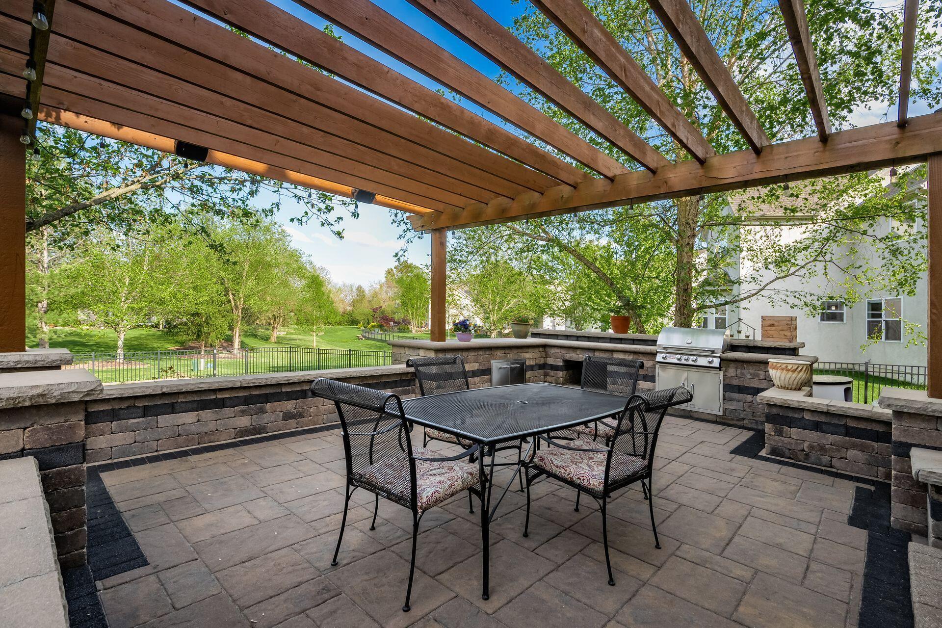 7686 Park Bend Drive