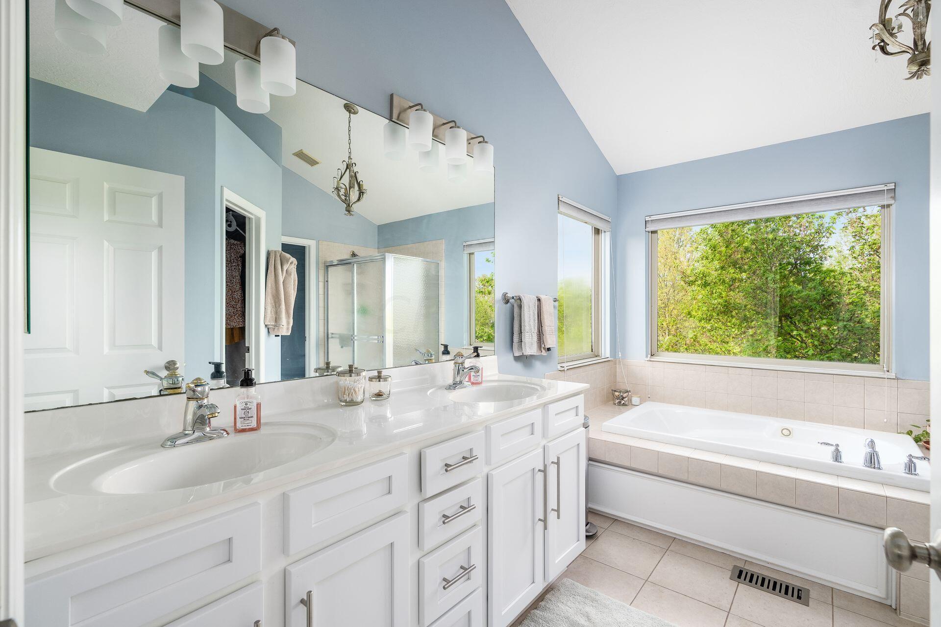 7686 Park Bend Drive