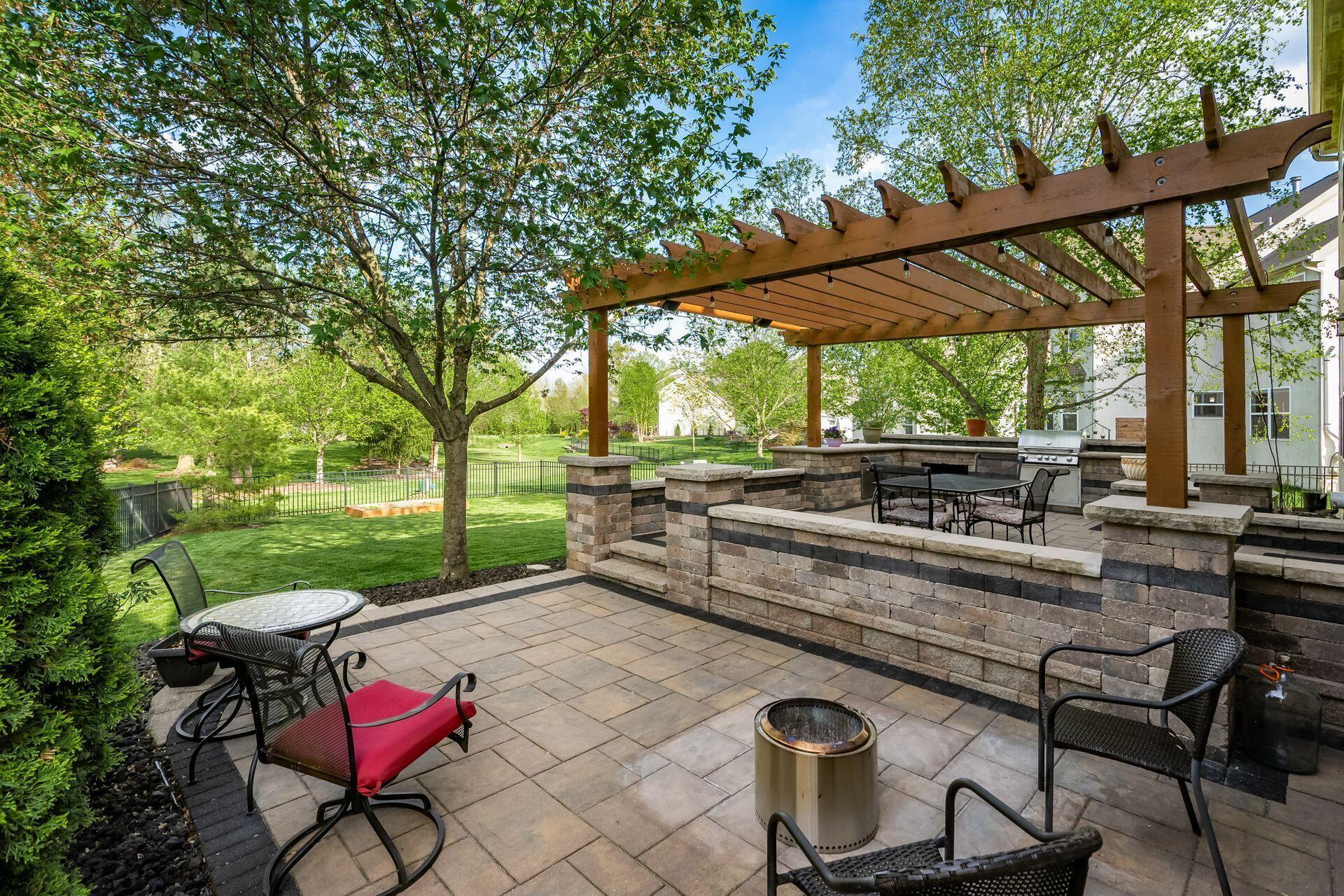 7686 Park Bend Drive