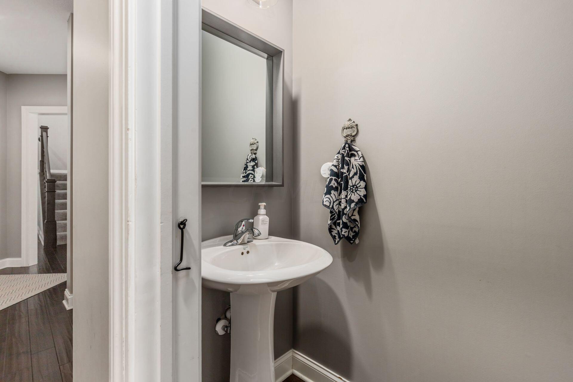 6693 Clear Creek Loop