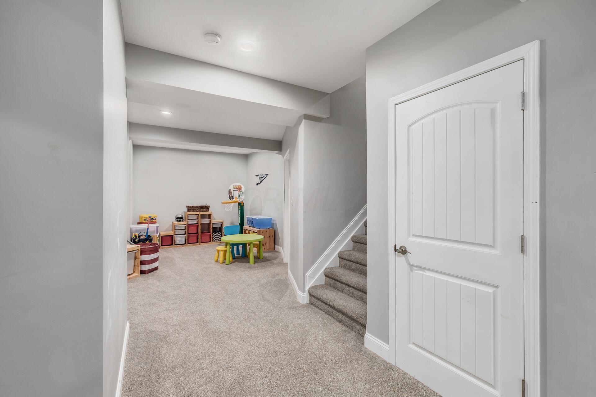 6693 Clear Creek Loop