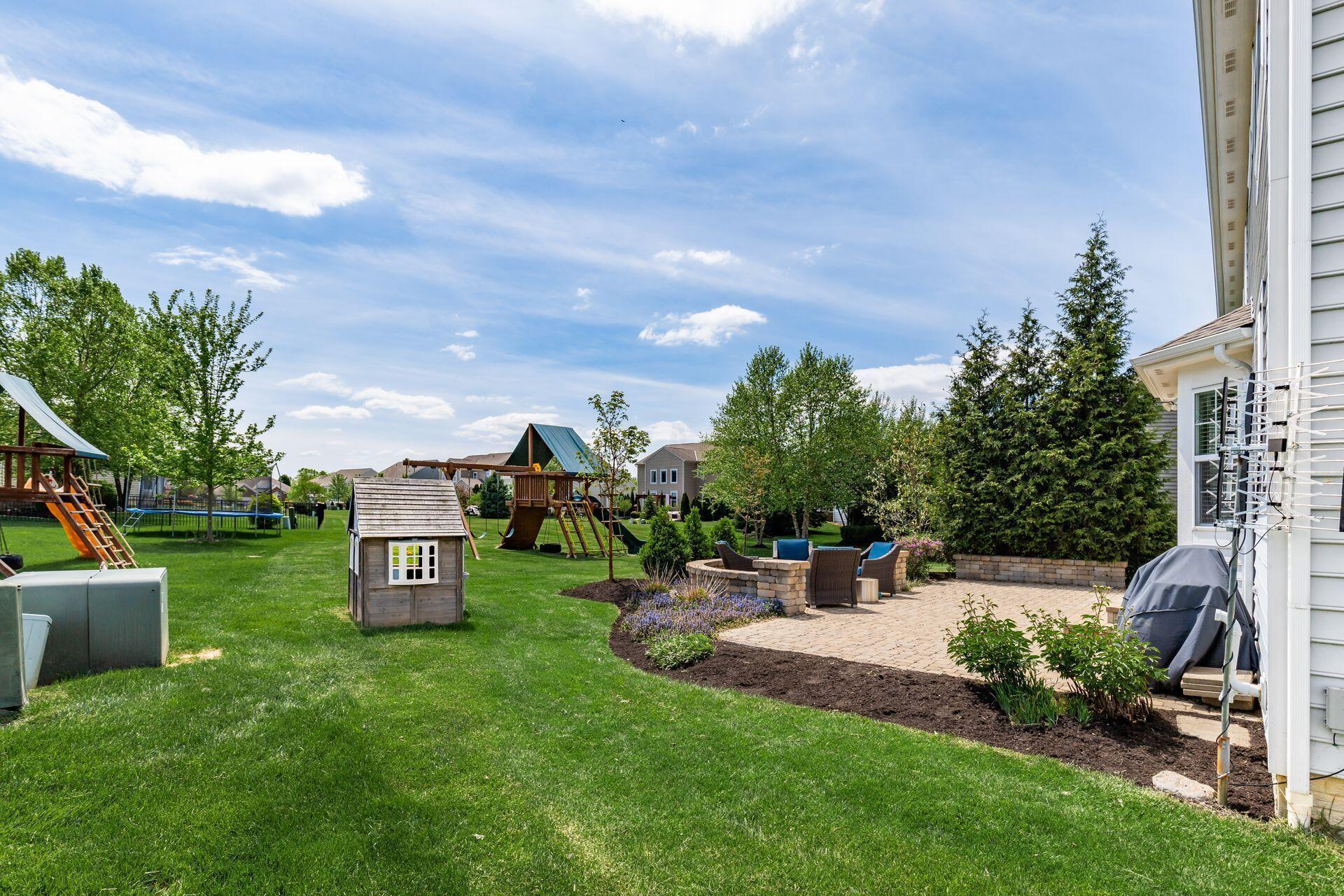 6693 Clear Creek Loop