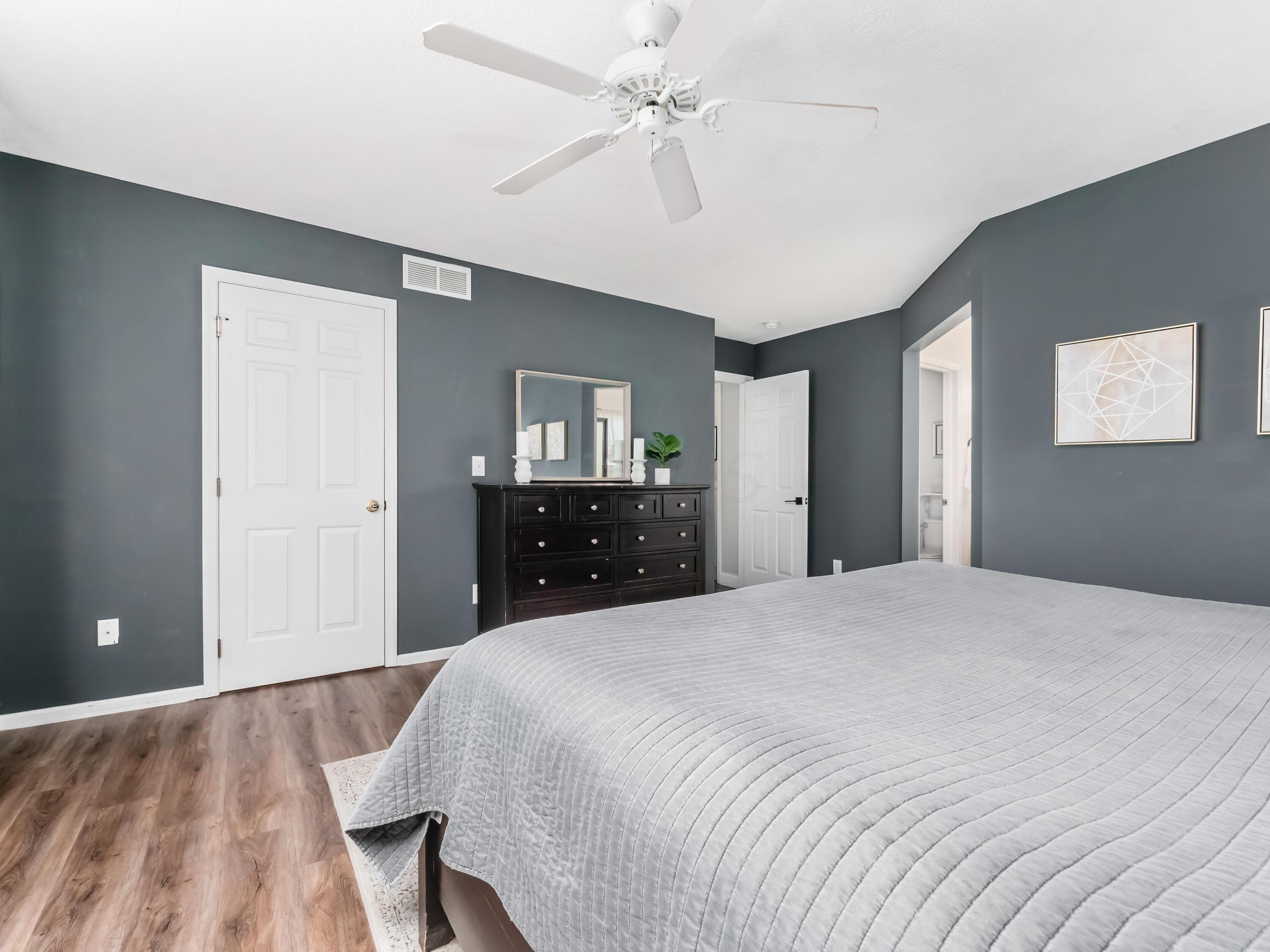 7075 Scioto Parkway