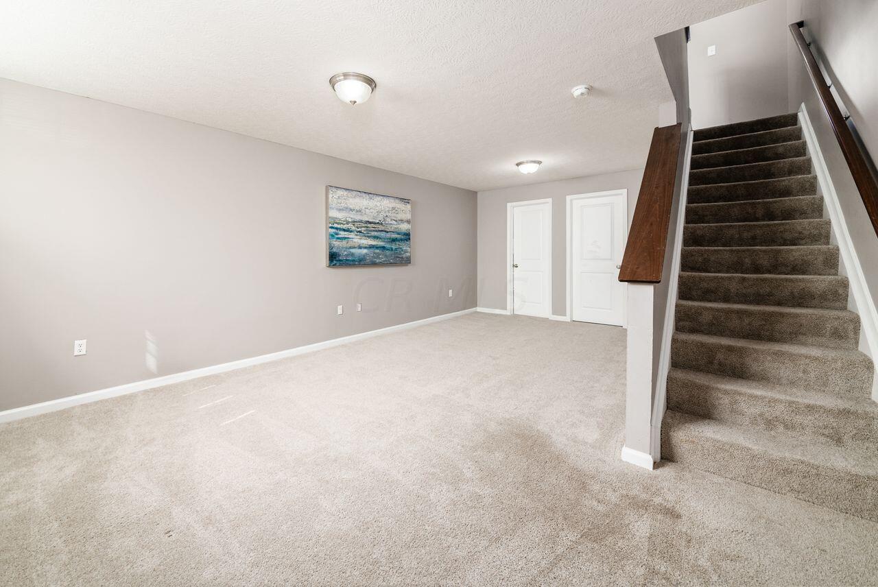 5274 Cross River Falls Boulevard