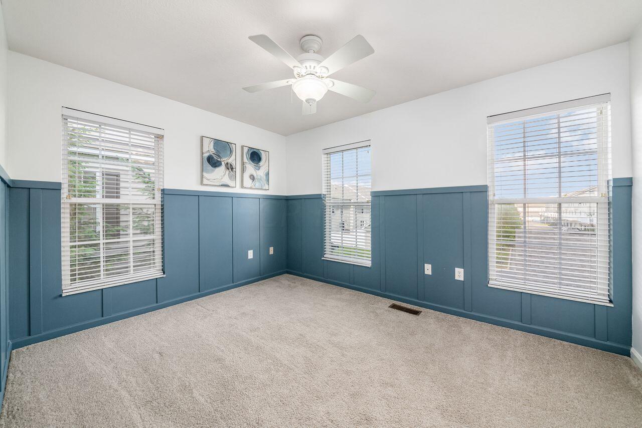 5274 Cross River Falls Boulevard