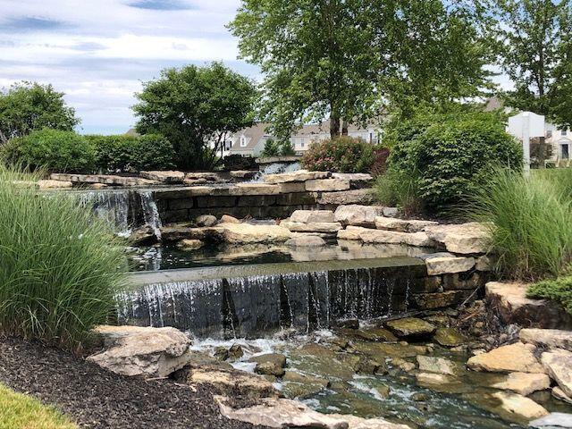 5274 Cross River Falls Boulevard