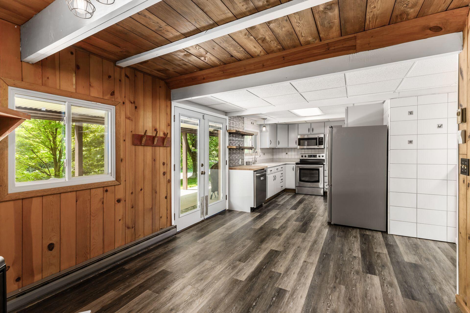 286 Lakeview Heights Drive