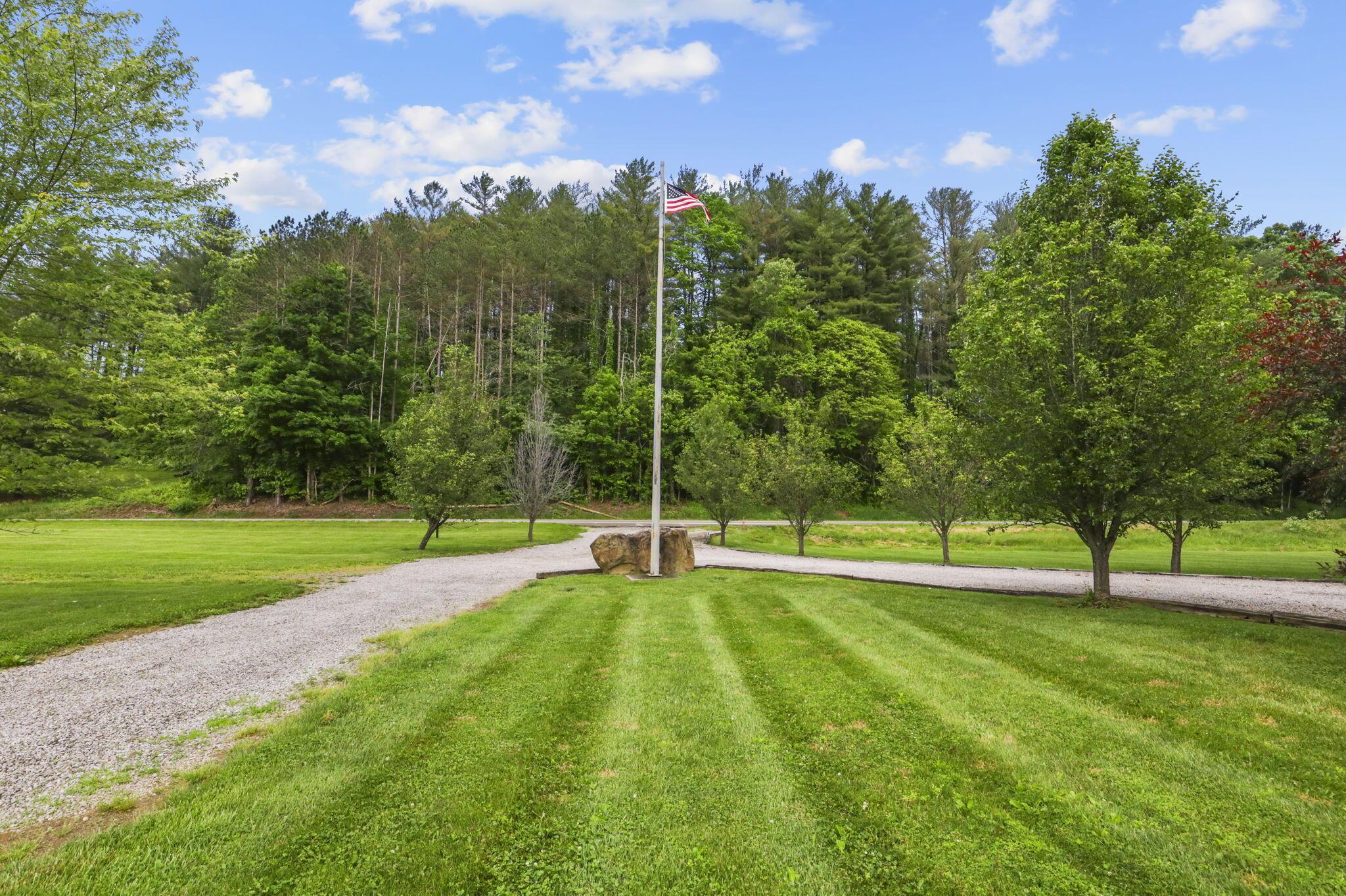 18044 State Route 93 Road S