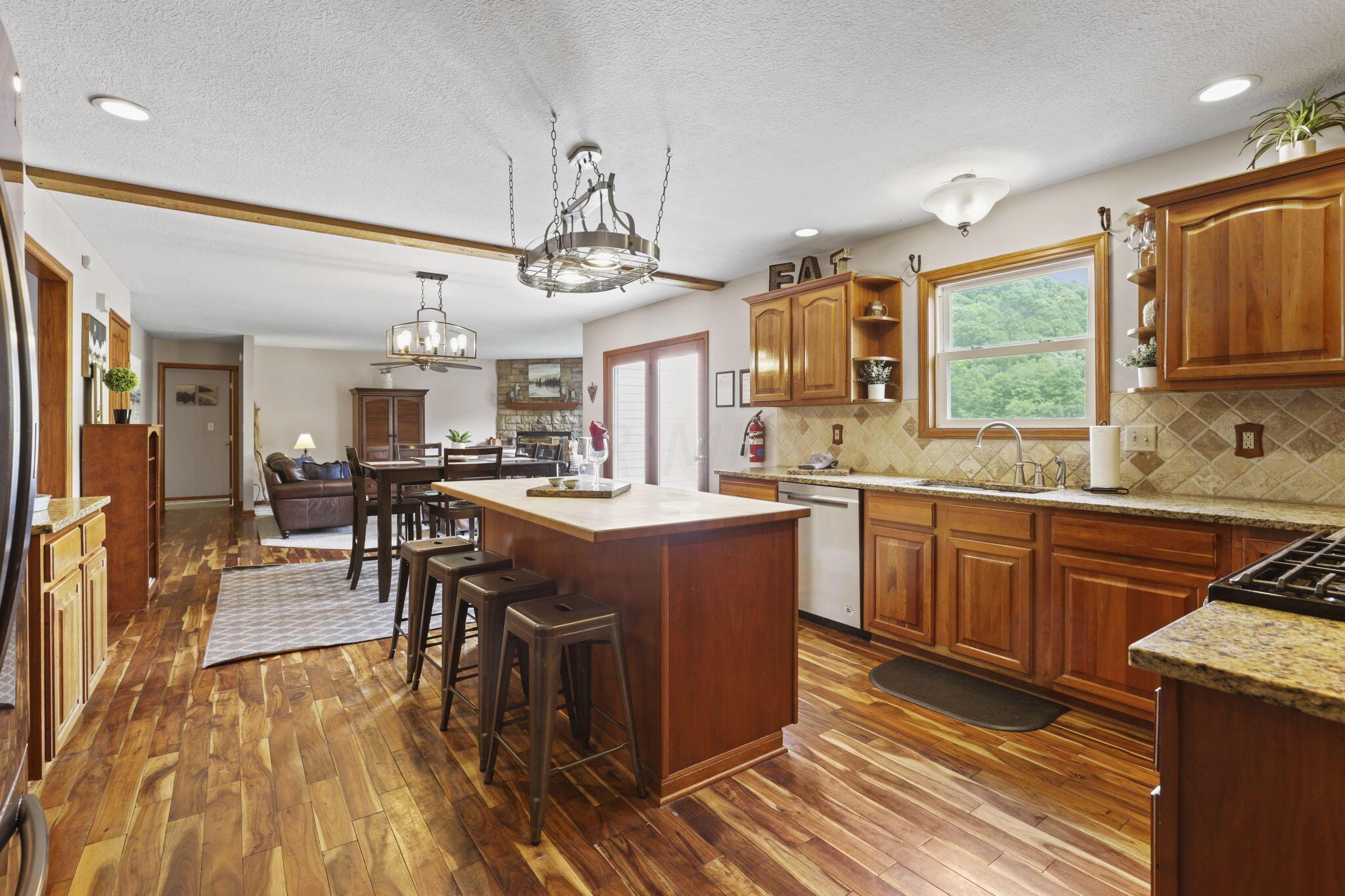 18044 State Route 93 Road S