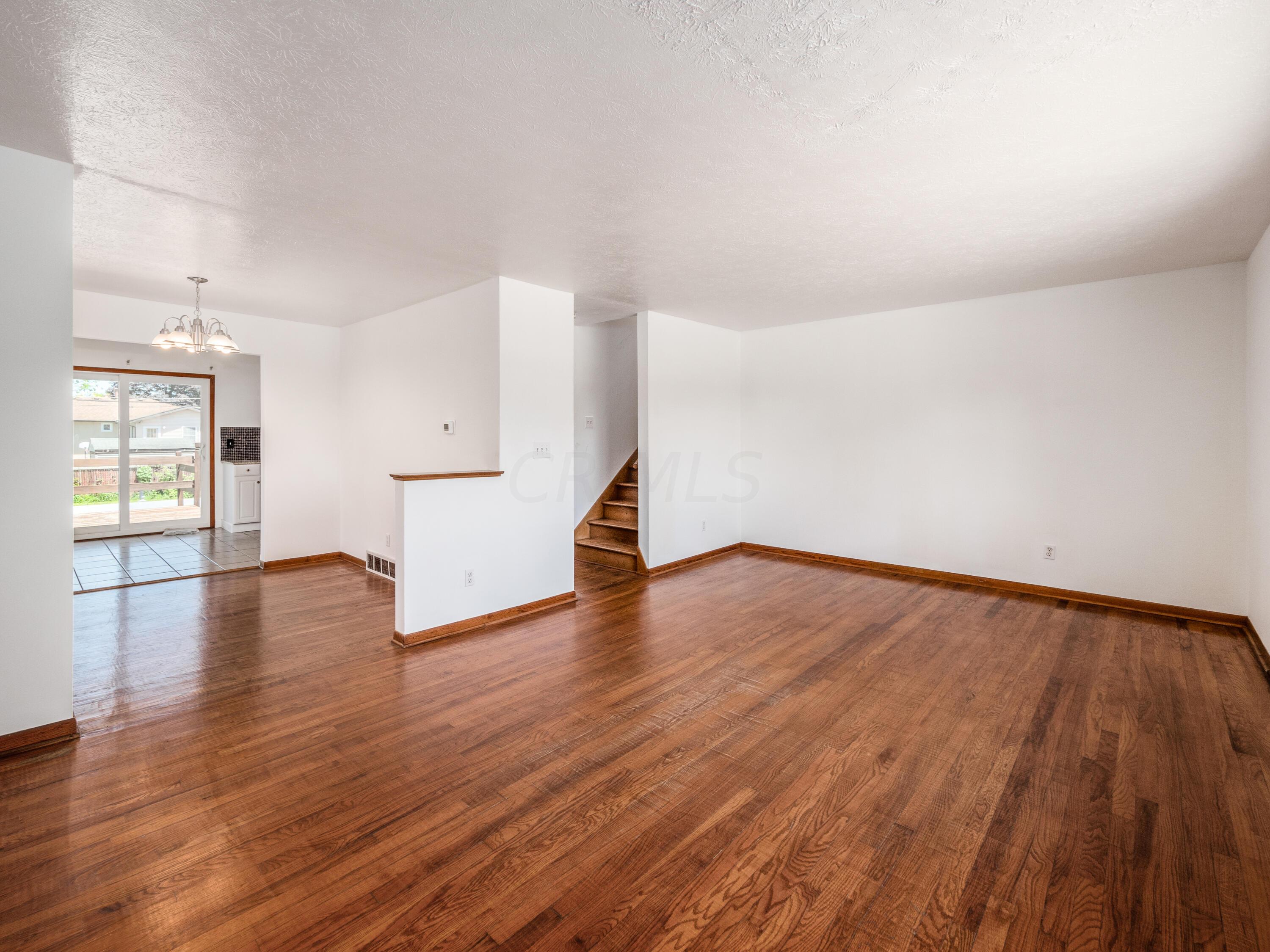 4024 Anthony Court S