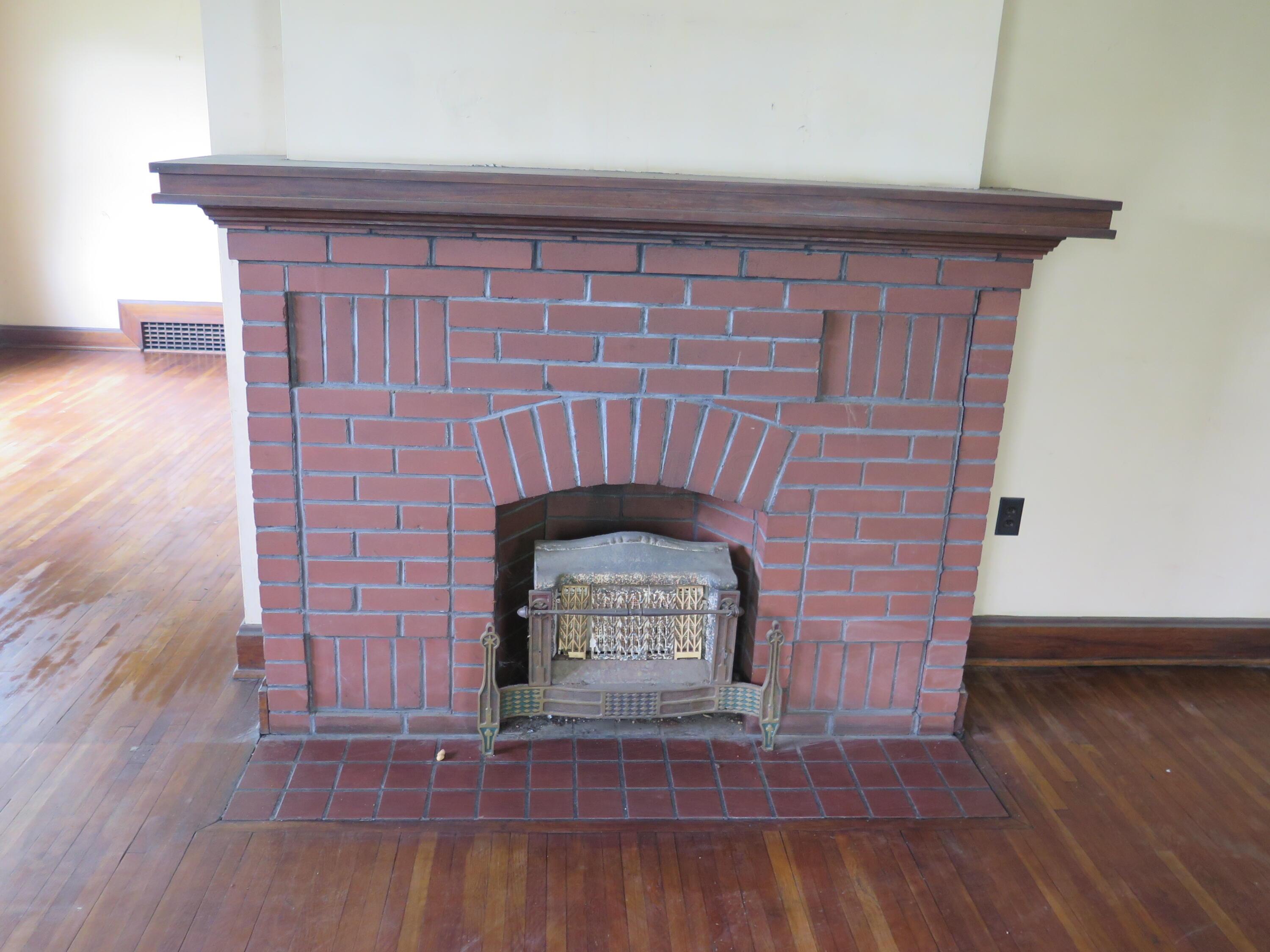 1395 Meadow, 1395-1397