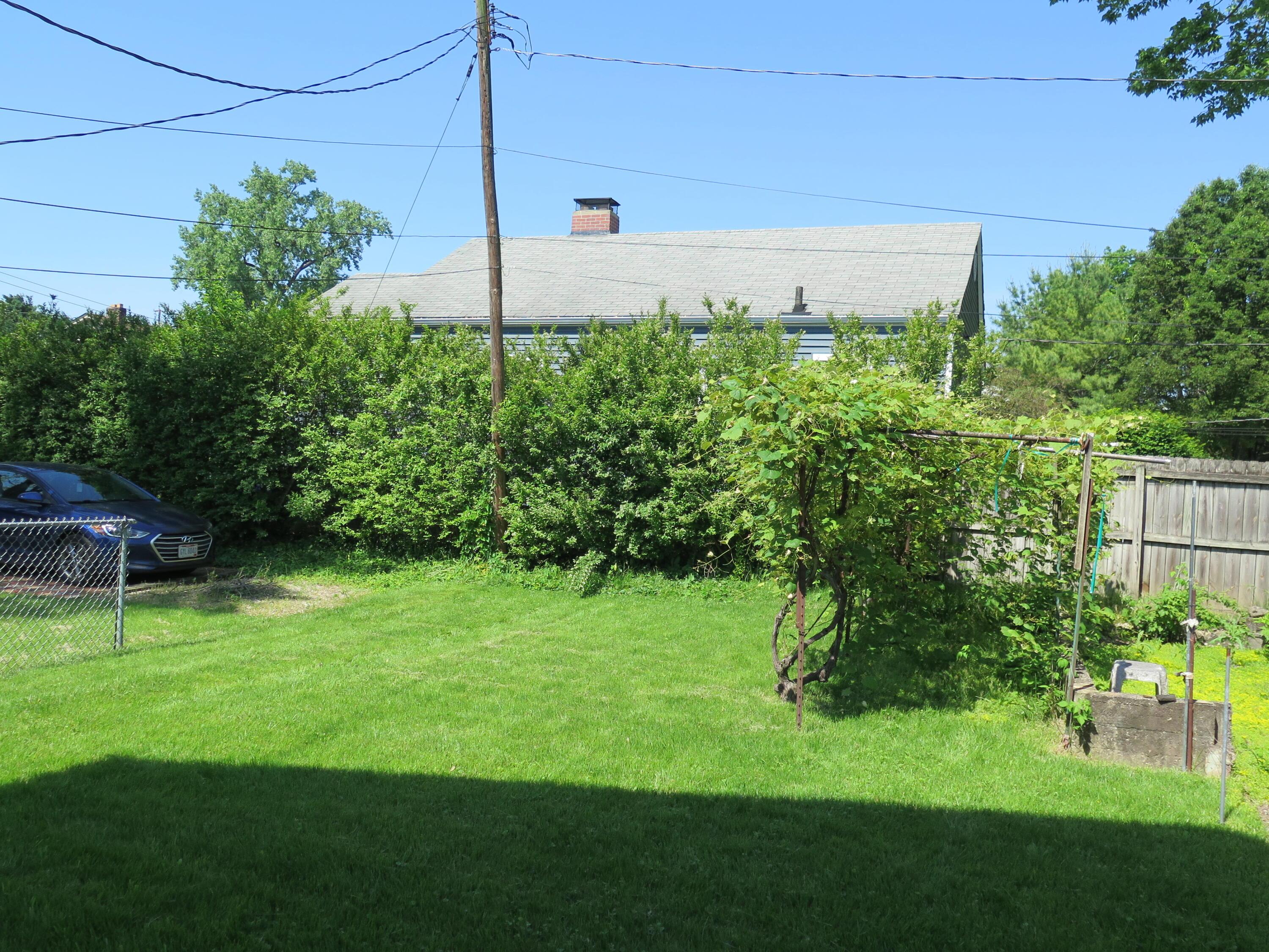 1395 Meadow, 1395-1397