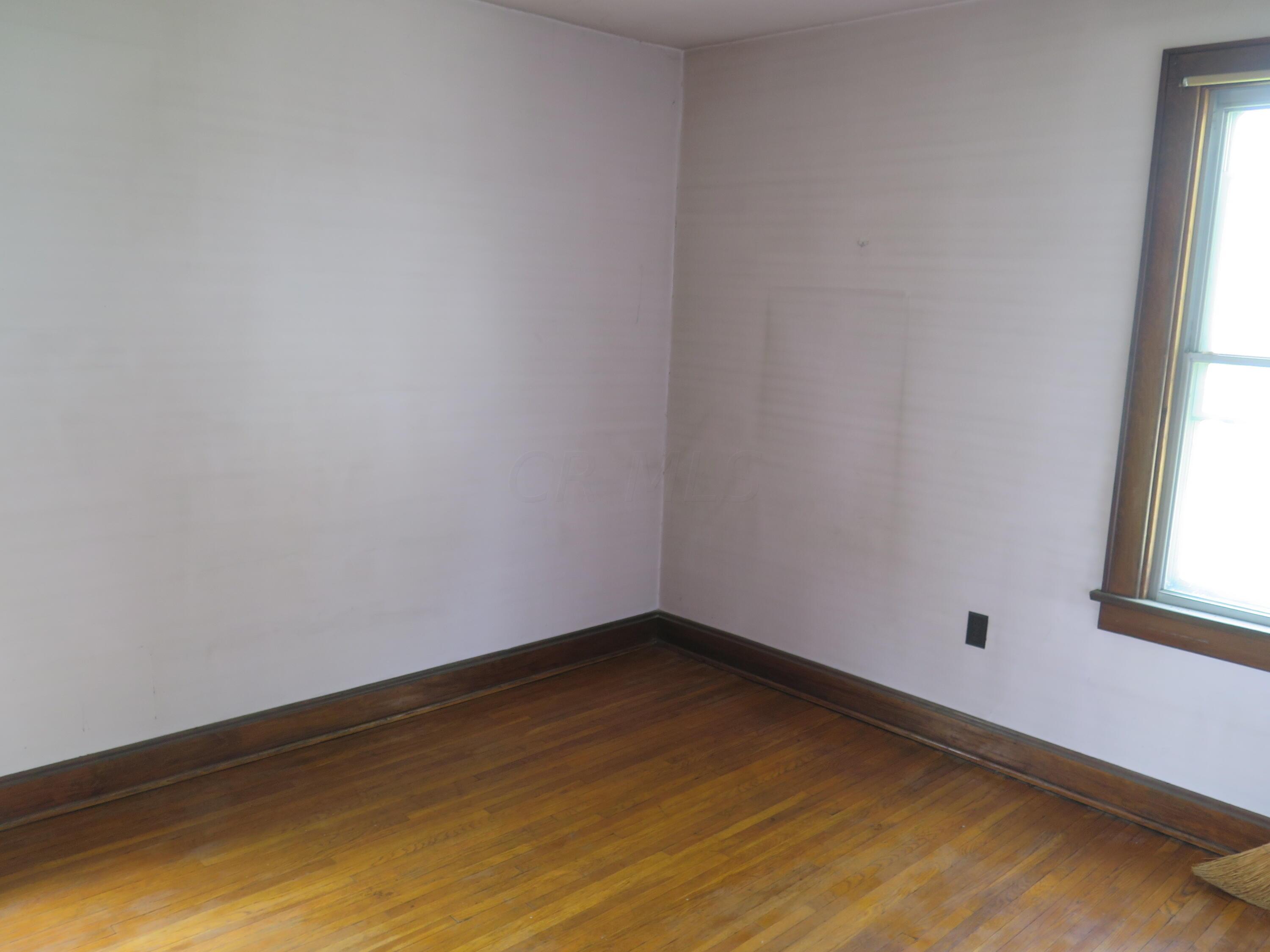 1395 Meadow, 1395-1397