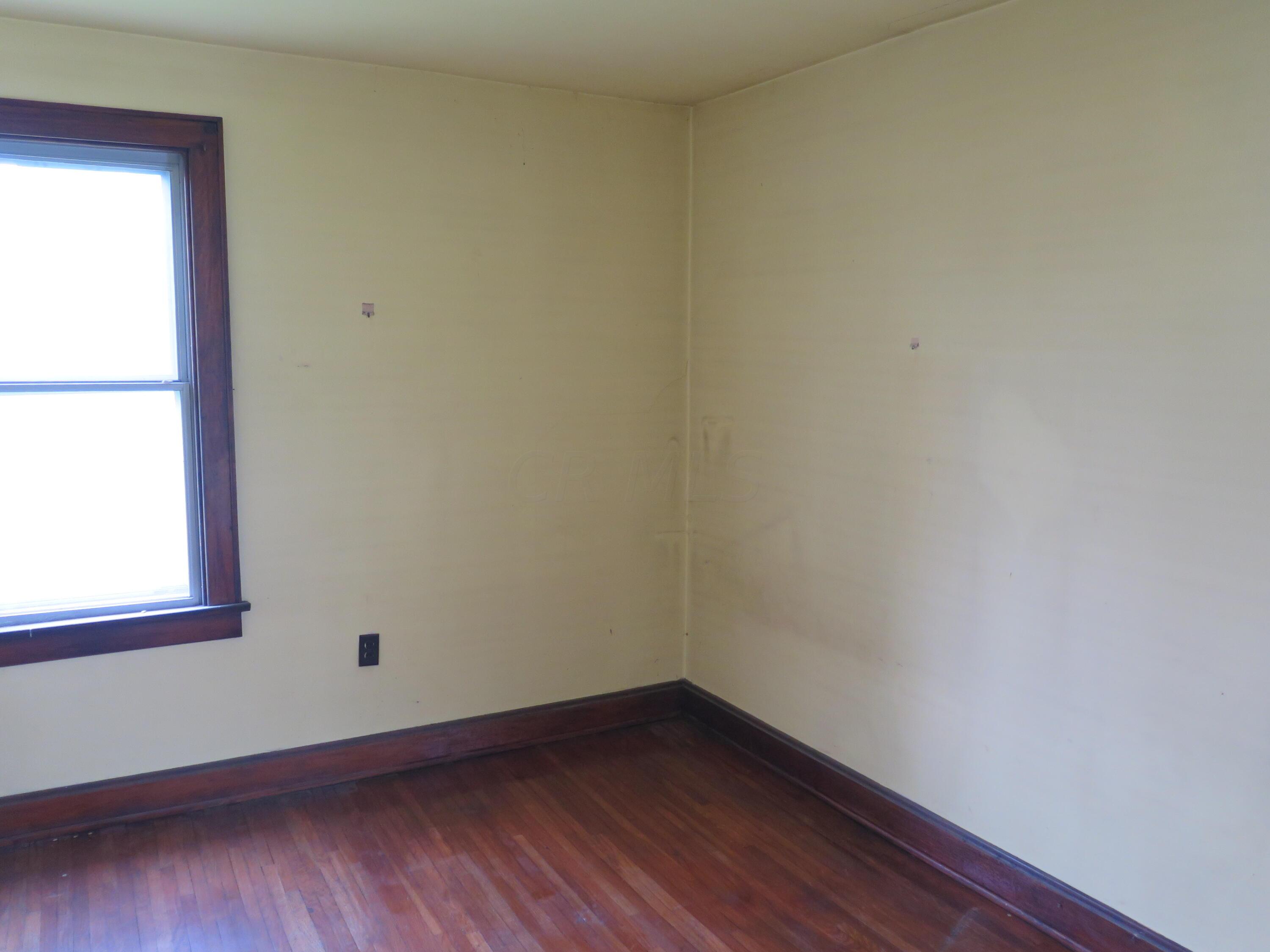 1395 Meadow, 1395-1397