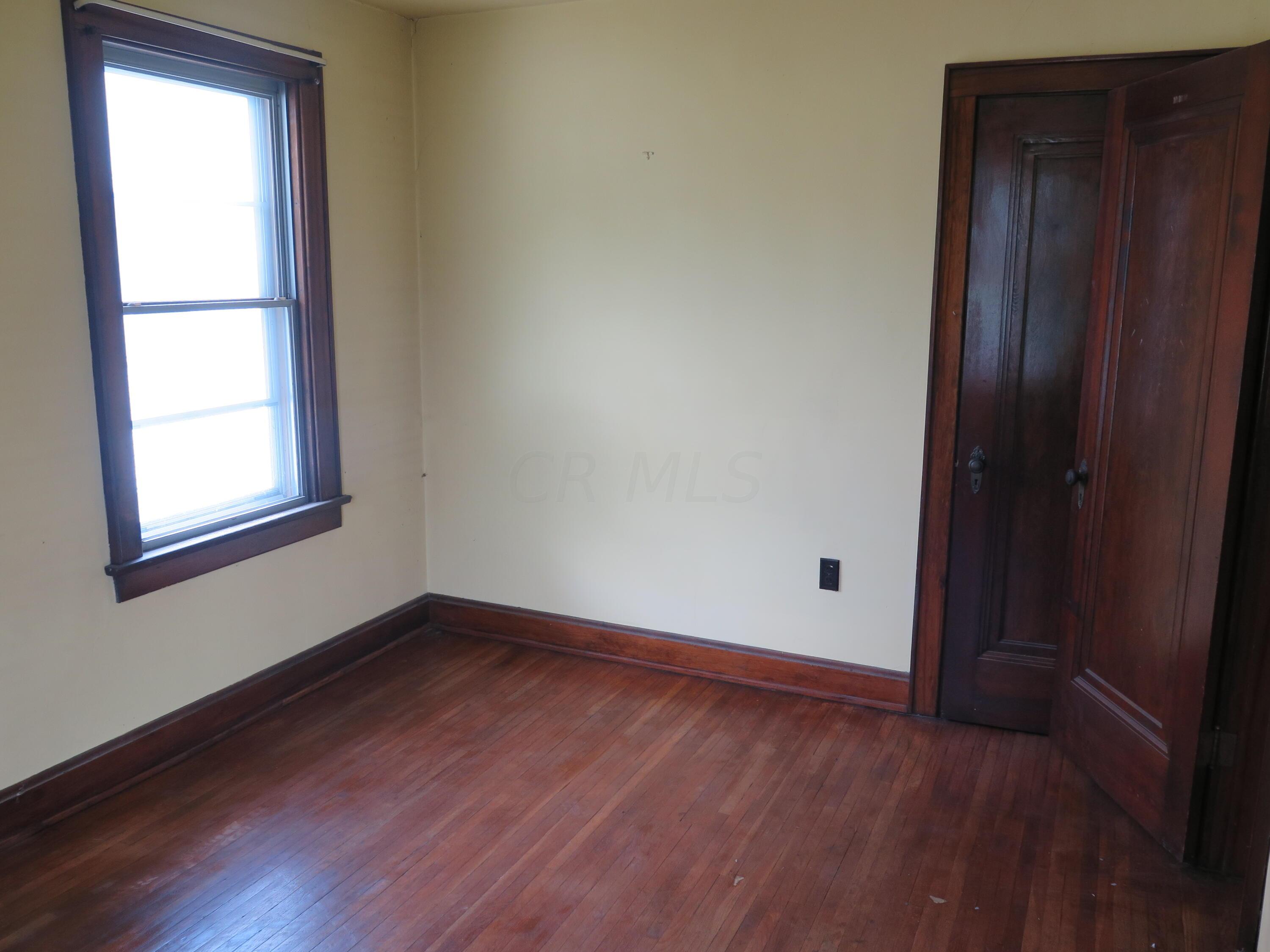 1395 Meadow, 1395-1397