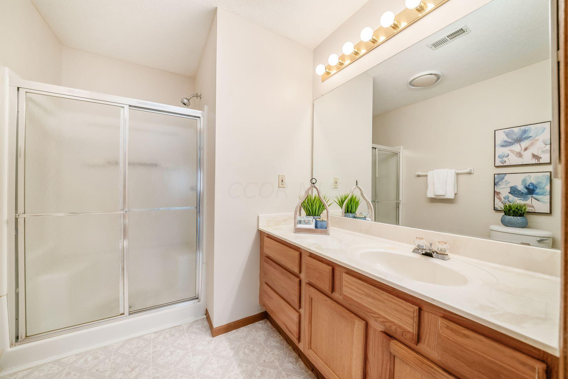 5711 Sanderling Lane