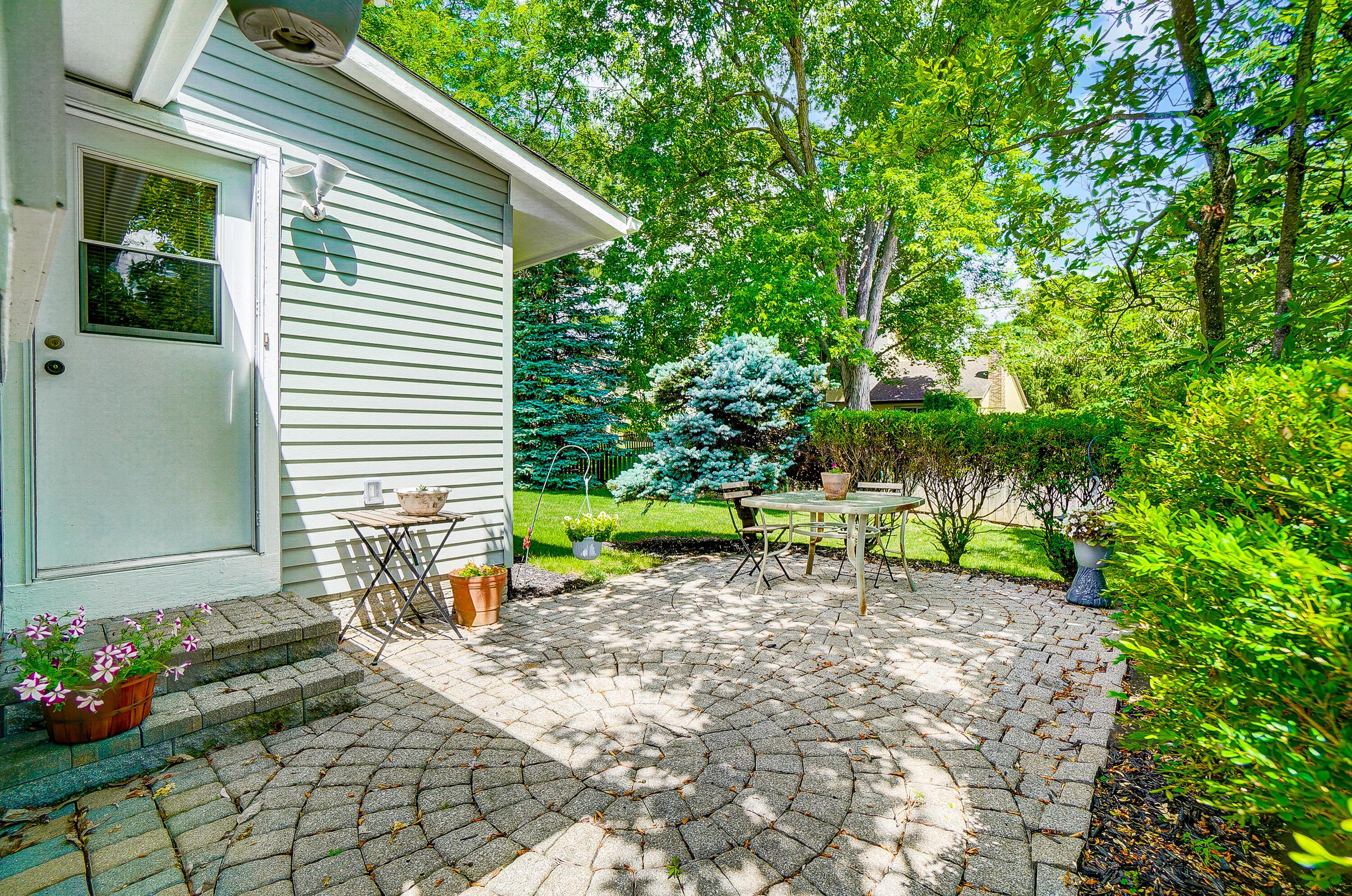 1248 Cross Country Drive