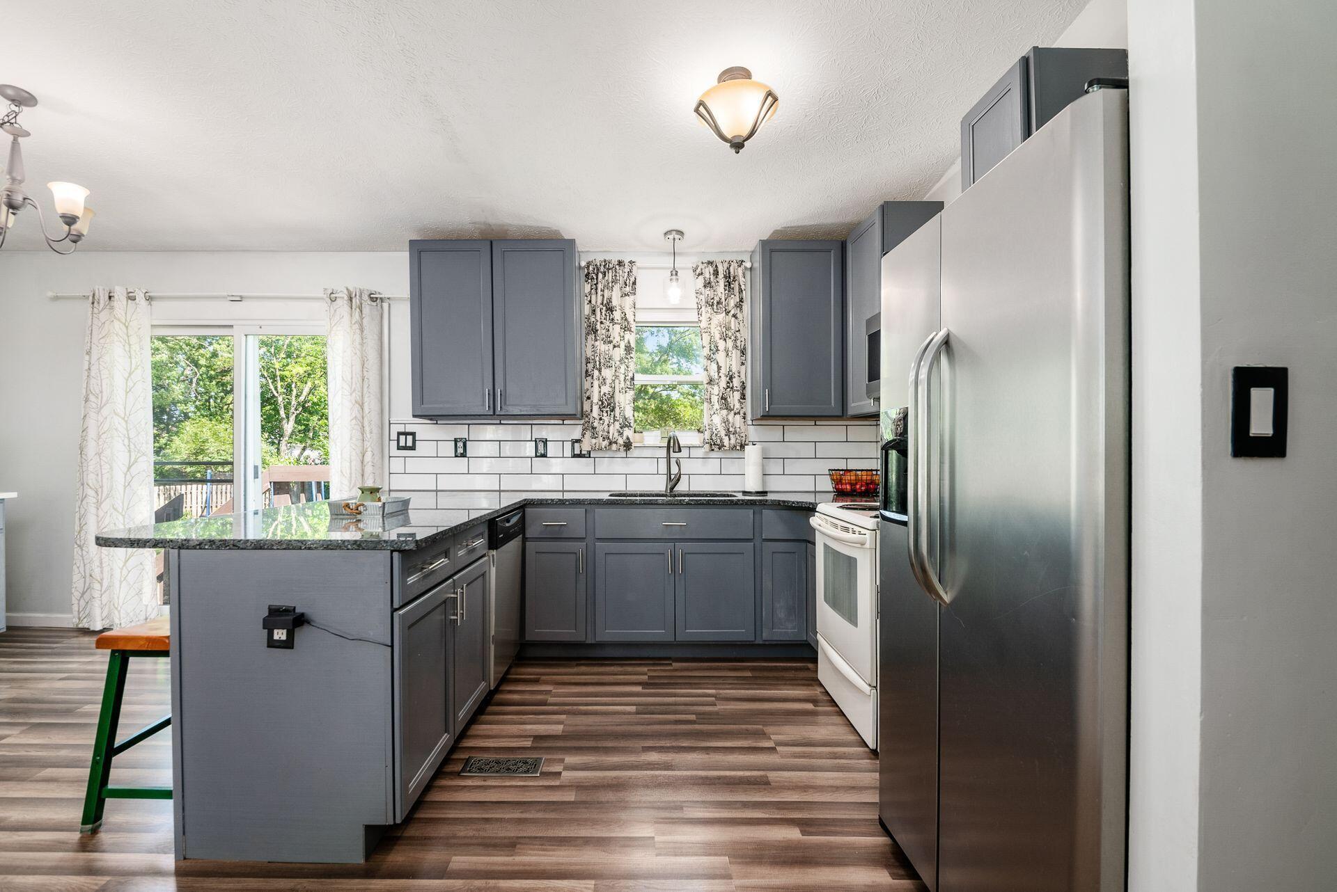 3905 Cypress Creek Drive