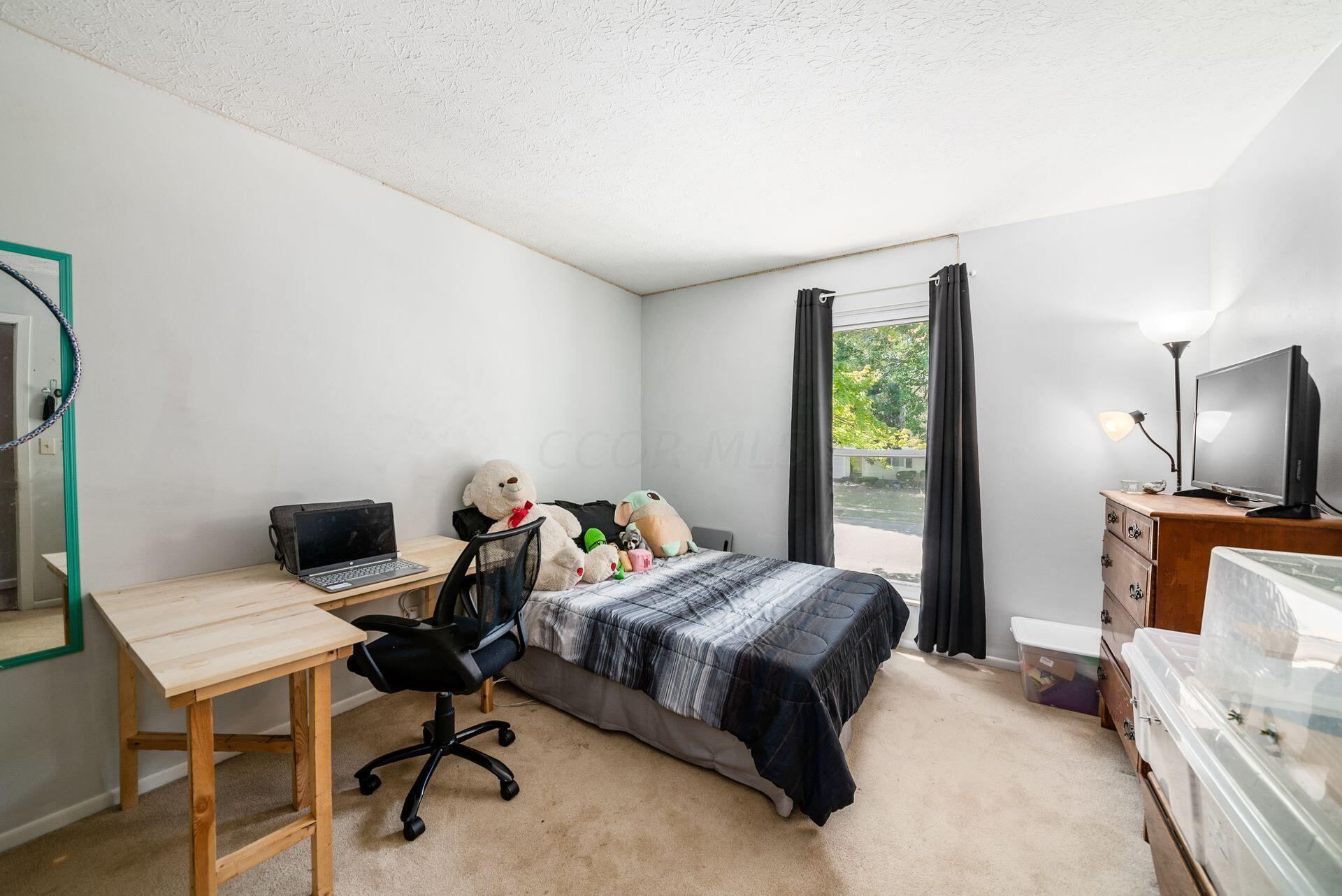 3905 Cypress Creek Drive
