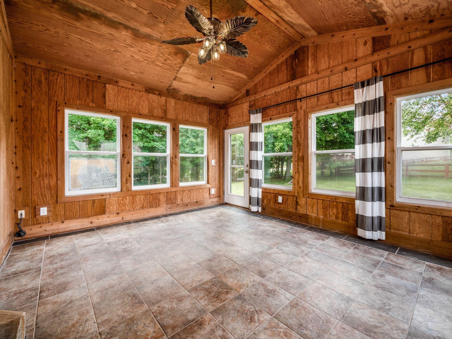 2861 Tweed Court