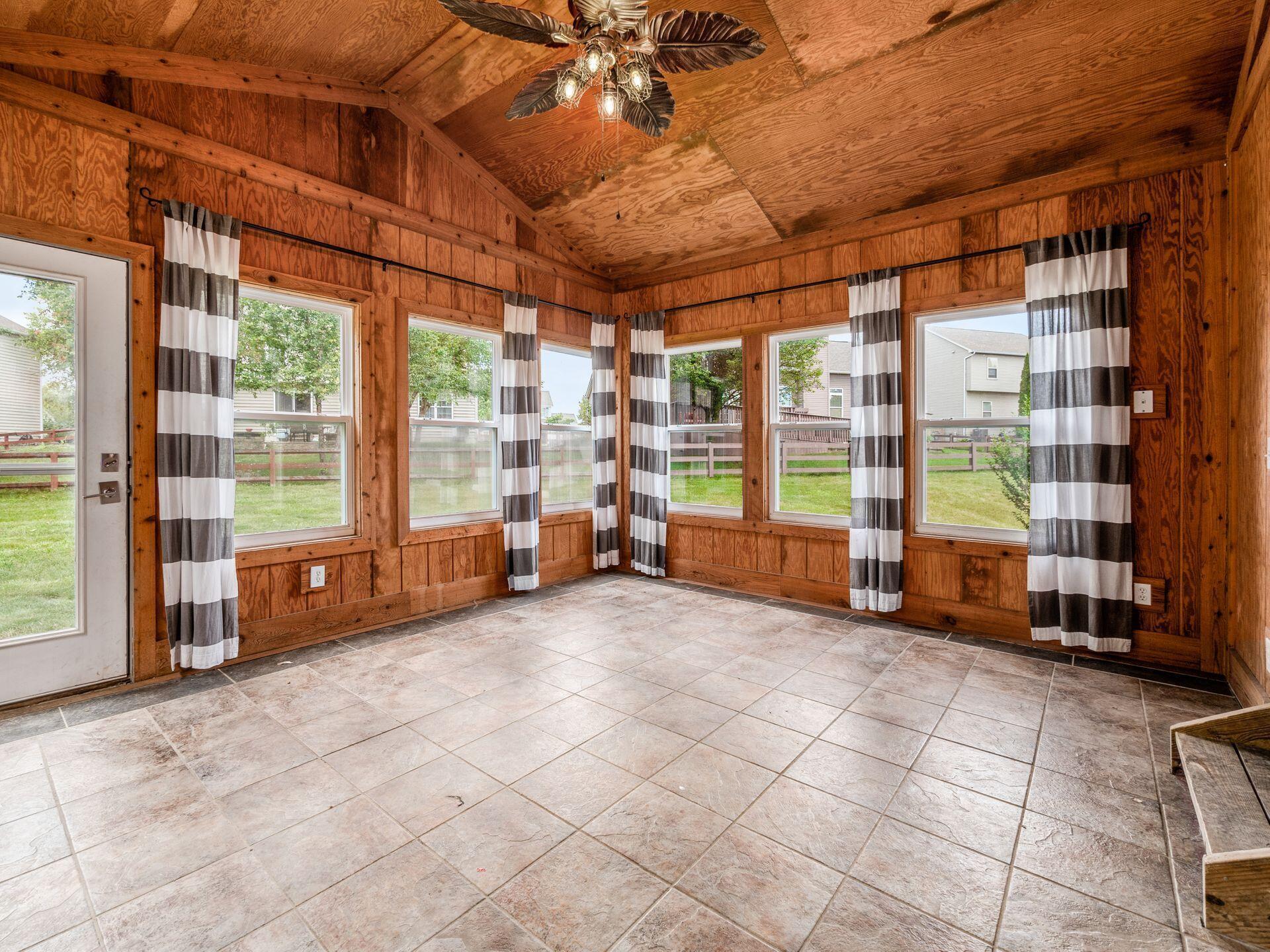 2861 Tweed Court