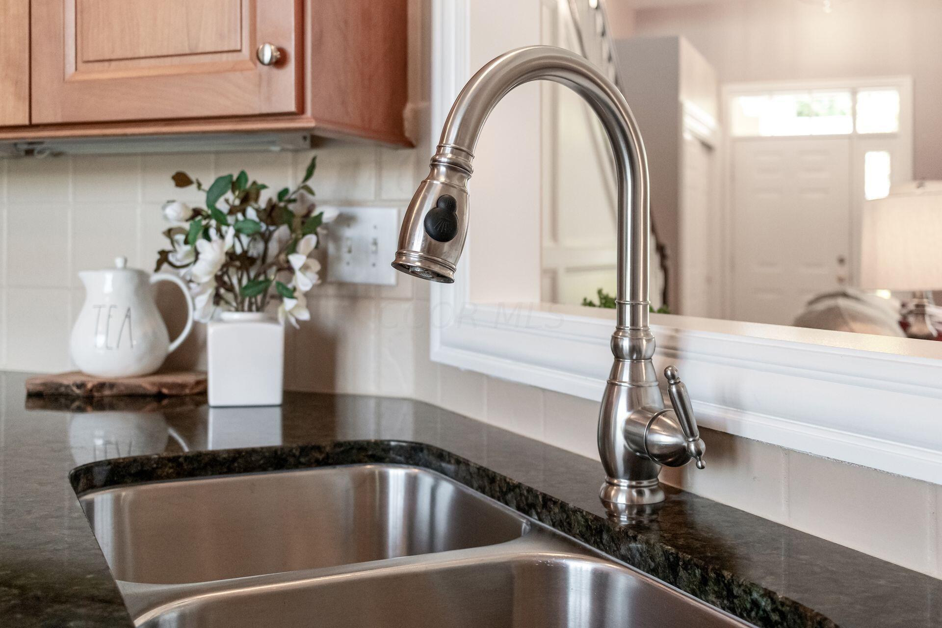 7838 Linksview Circle