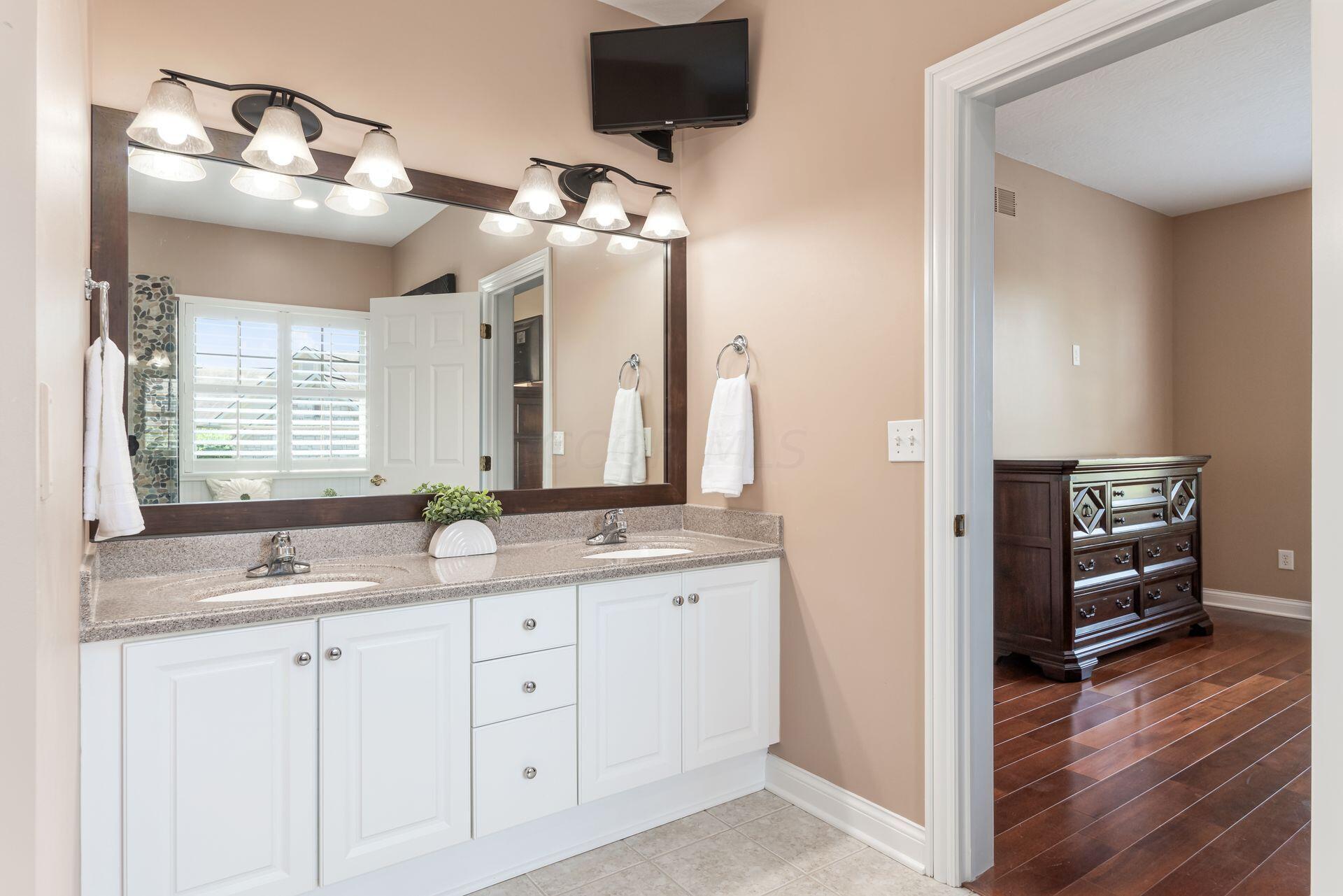 7838 Linksview Circle