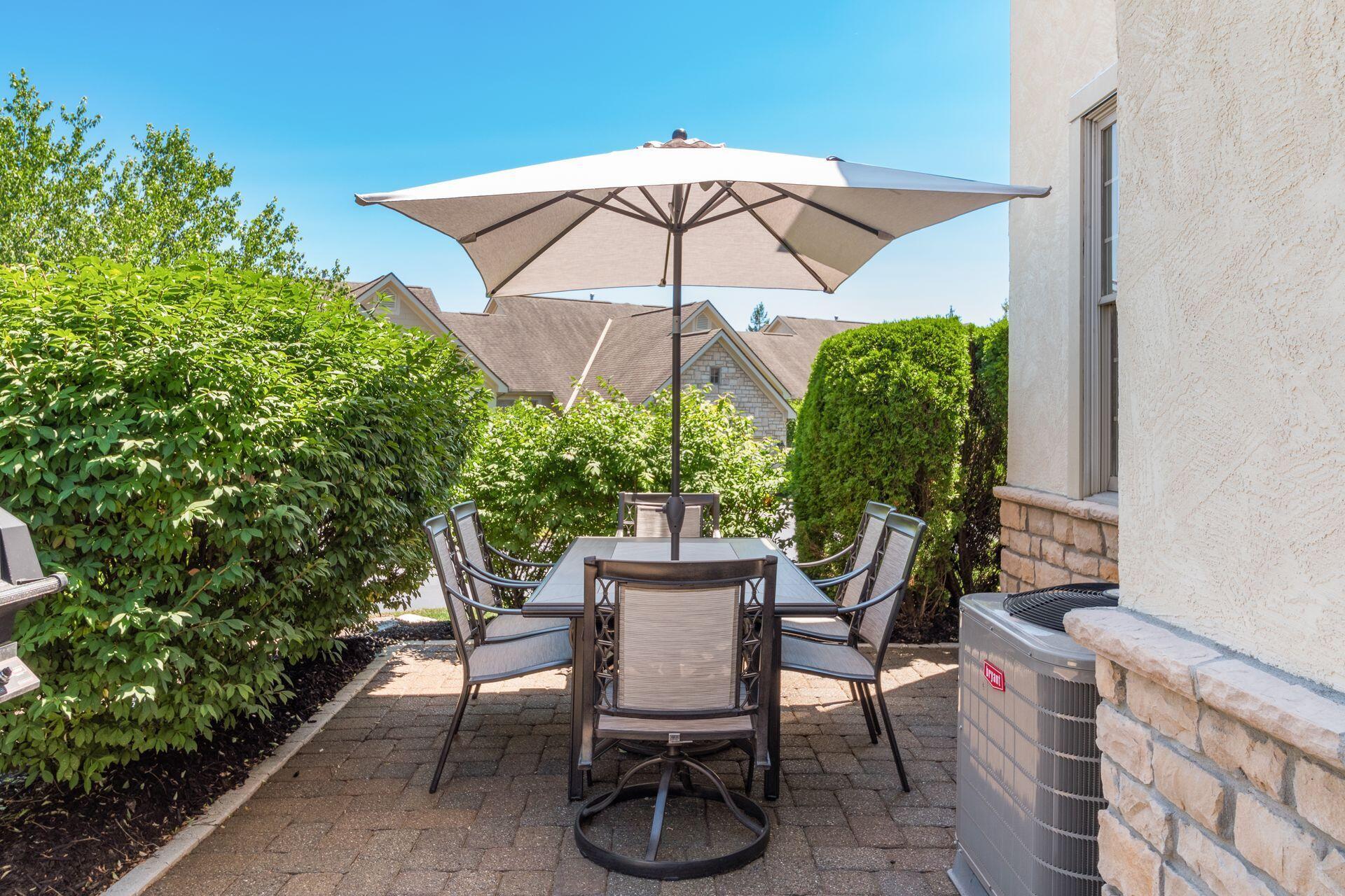 7838 Linksview Circle