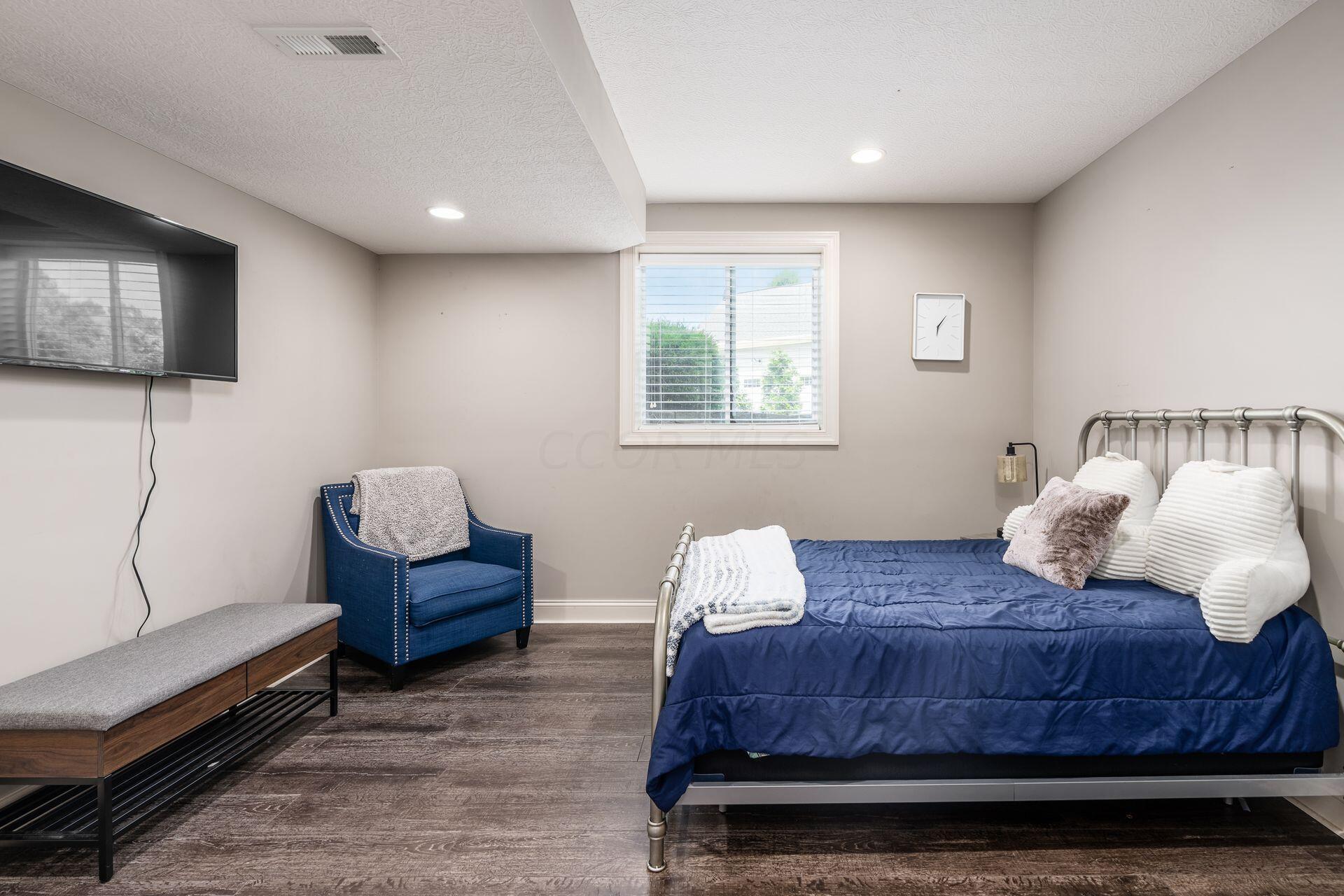 5177 Gypsum Way