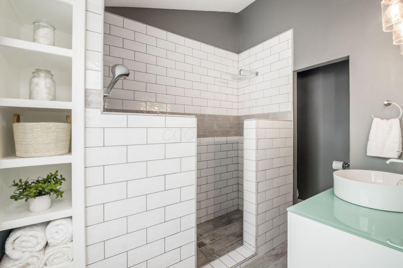 2630 Village Pier Lane