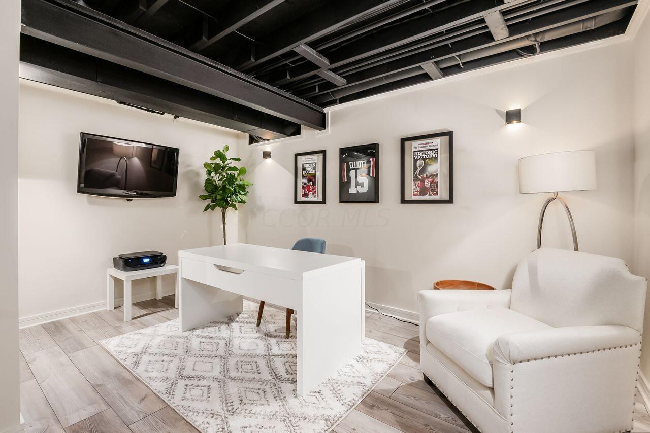 2630 Village Pier Lane