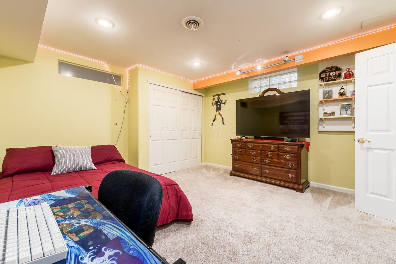 545 Kingfisher Drive