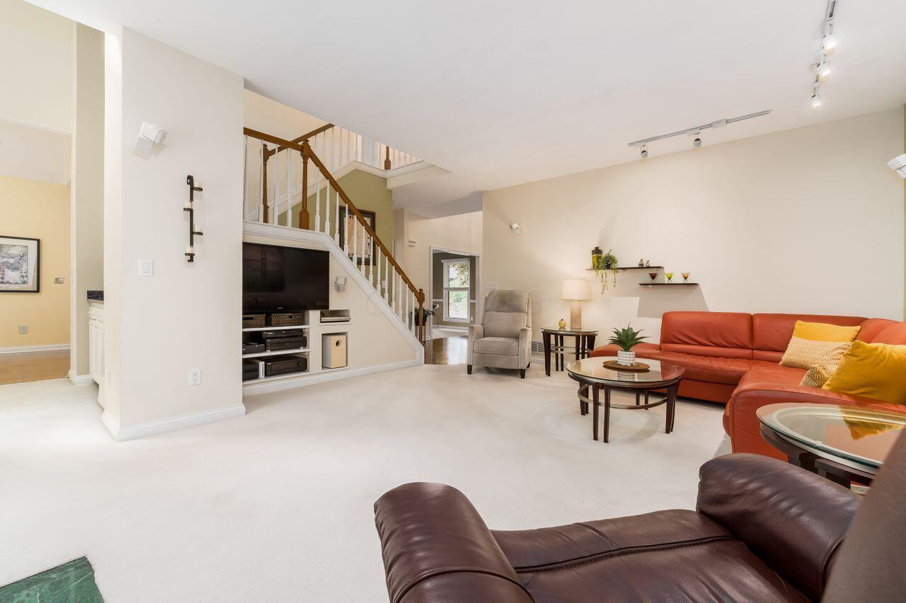 545 Kingfisher Drive