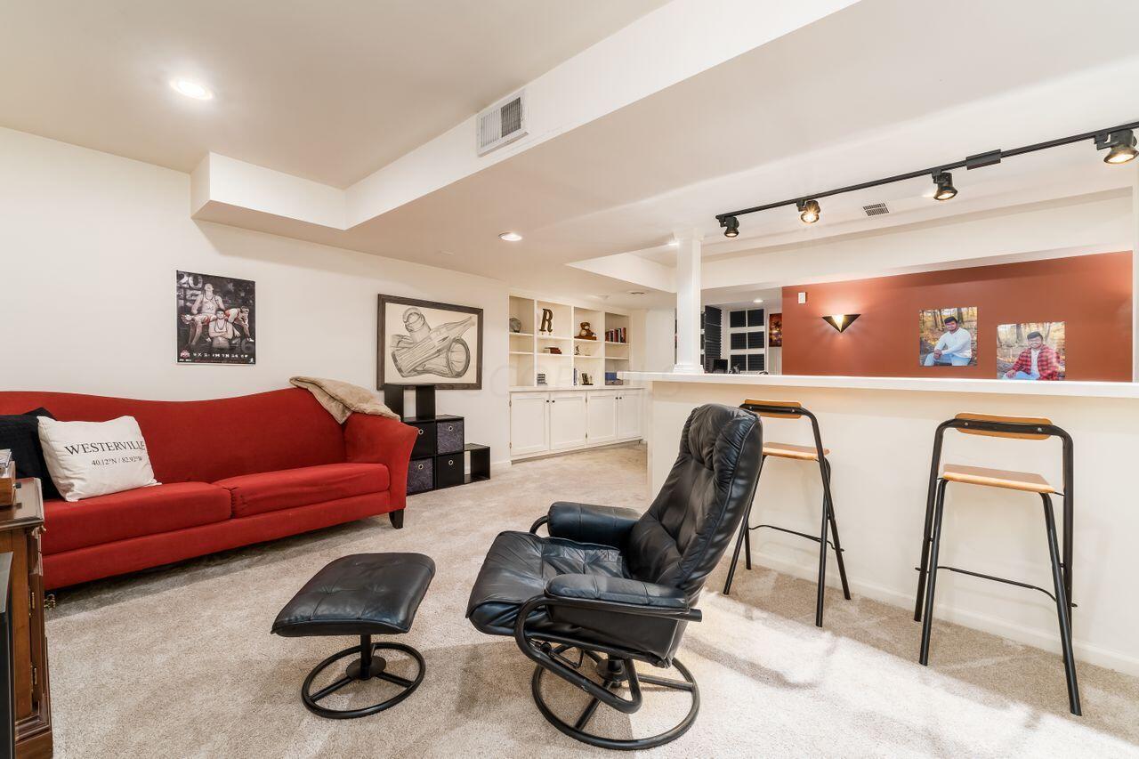 545 Kingfisher Drive