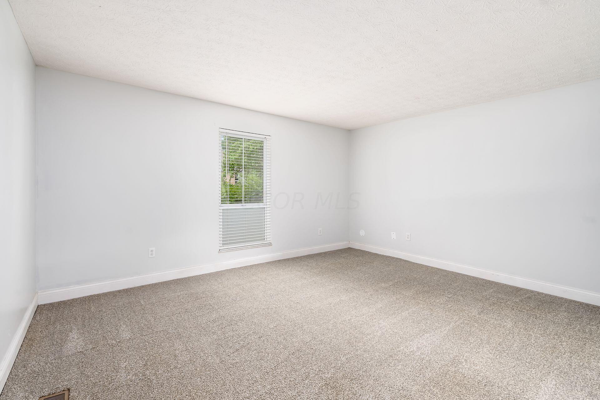 487 Old Coach Road, D