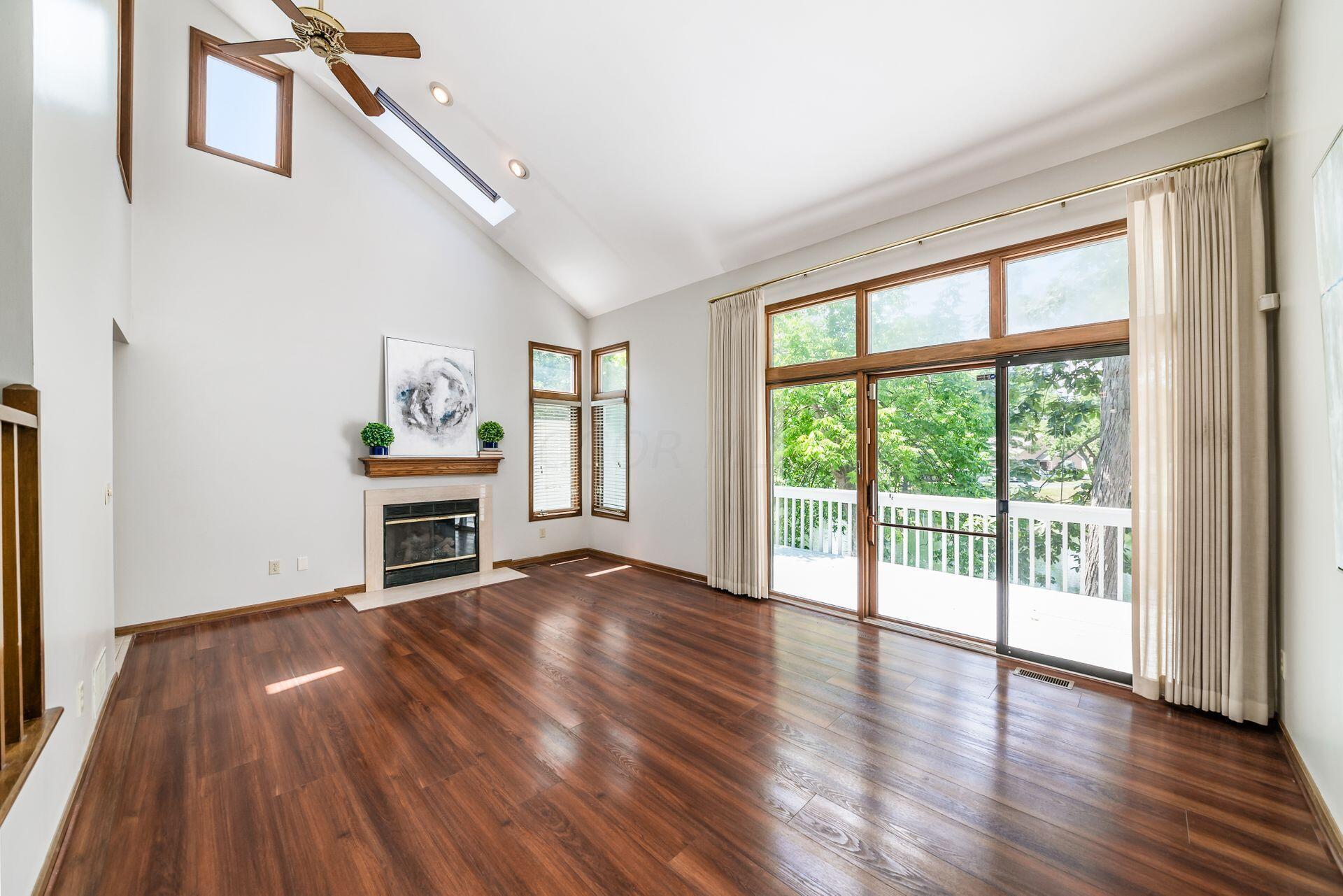 4987 Blendon Pond Drive
