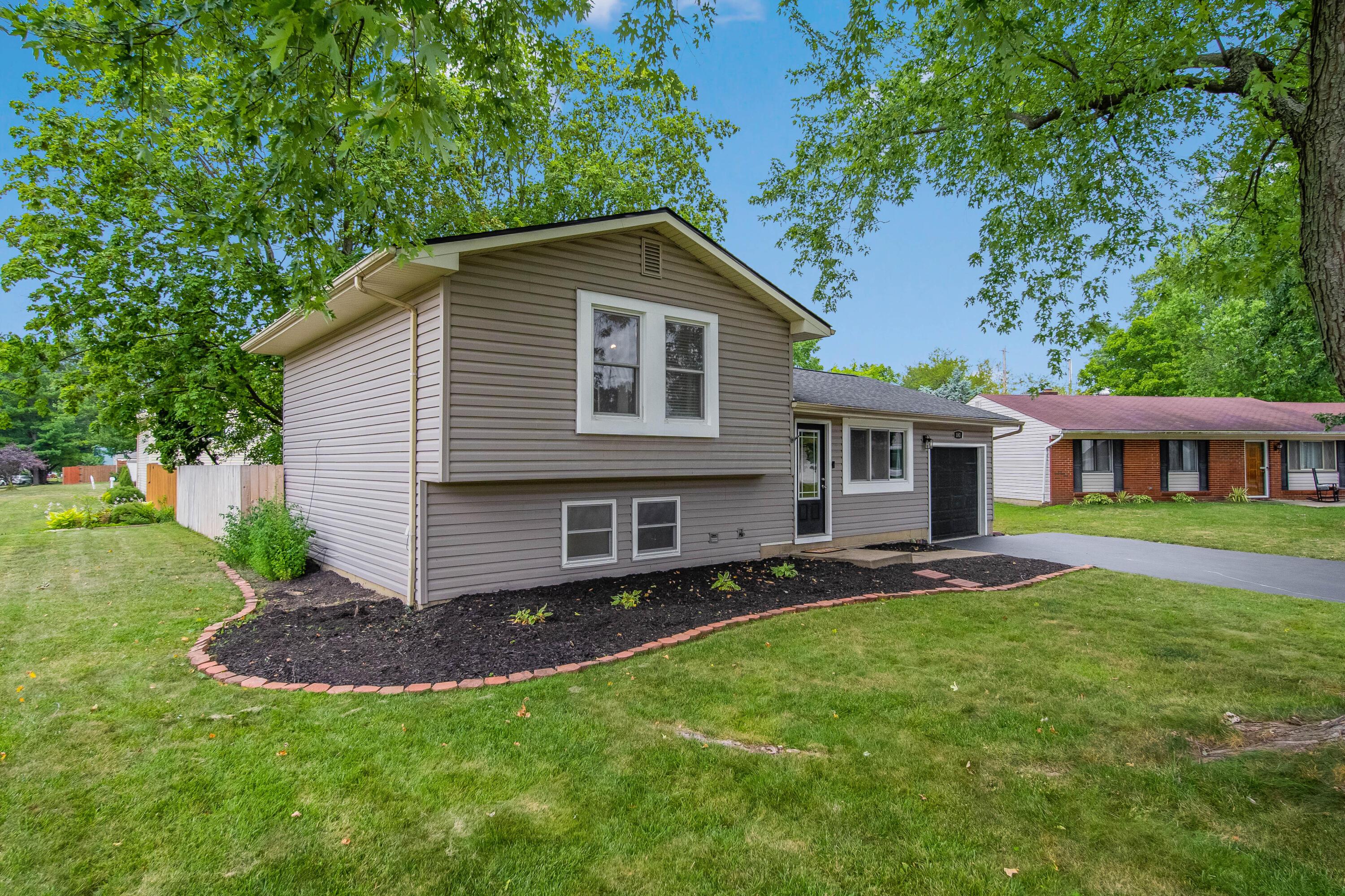 181 Fairlawn Court