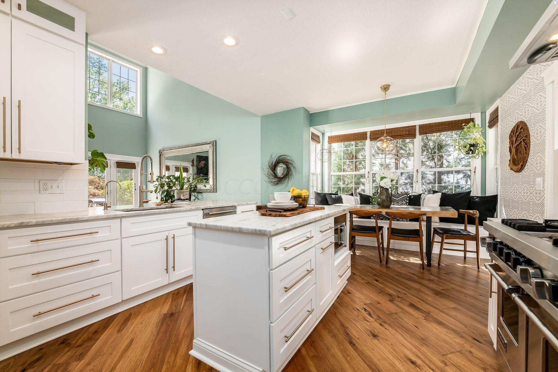 6749 Lower Brook Way