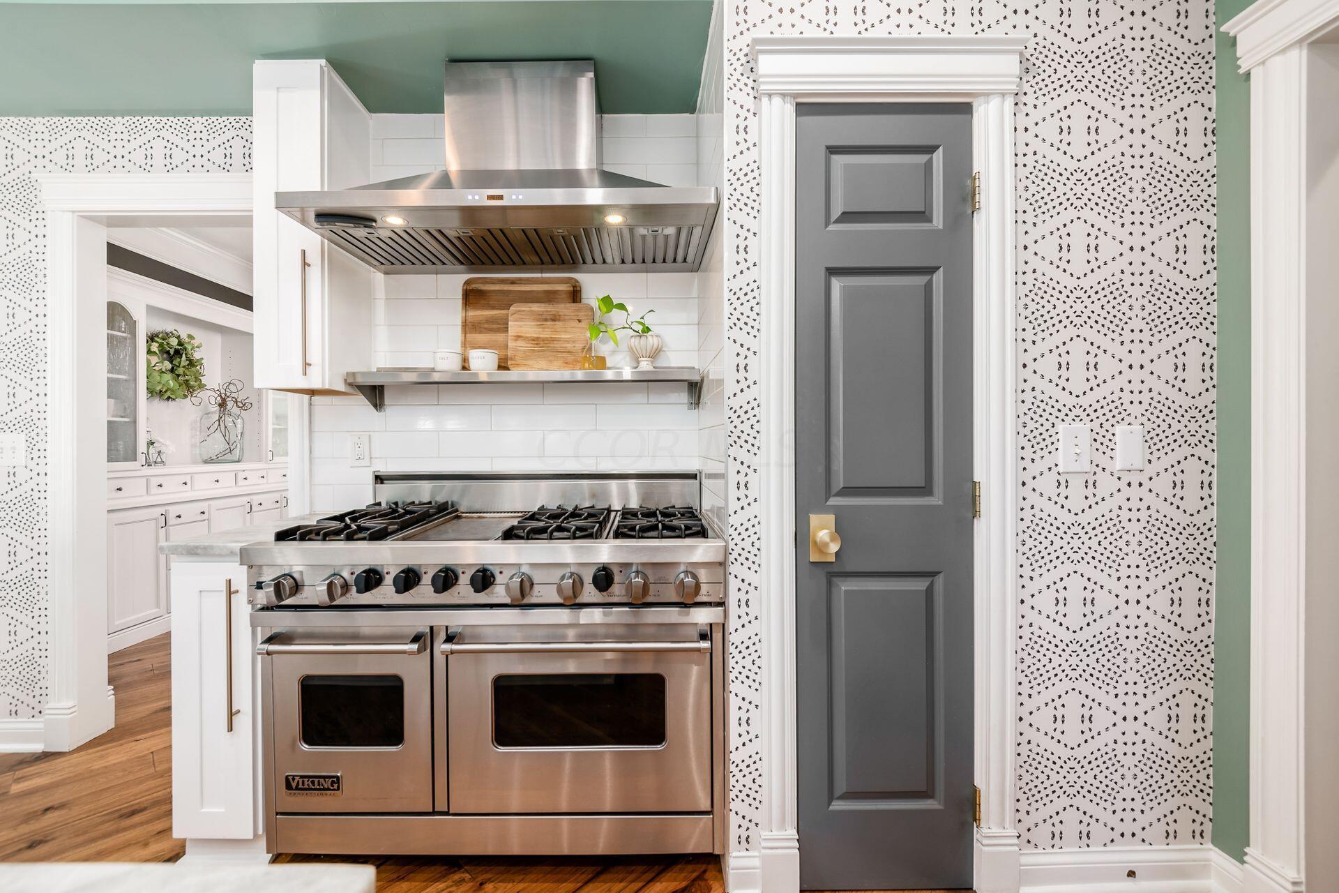 6749 Lower Brook Way