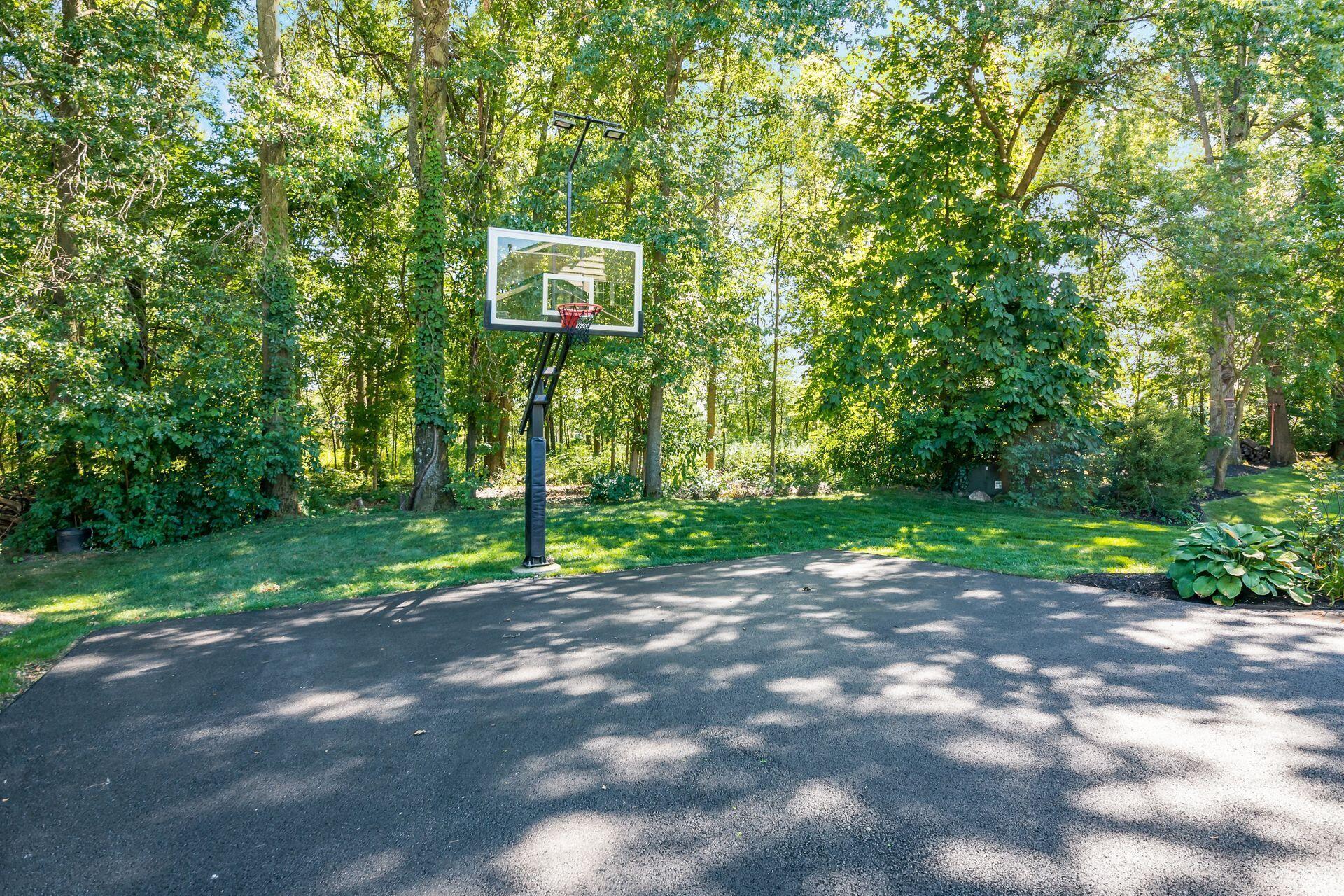 6749 Lower Brook Way