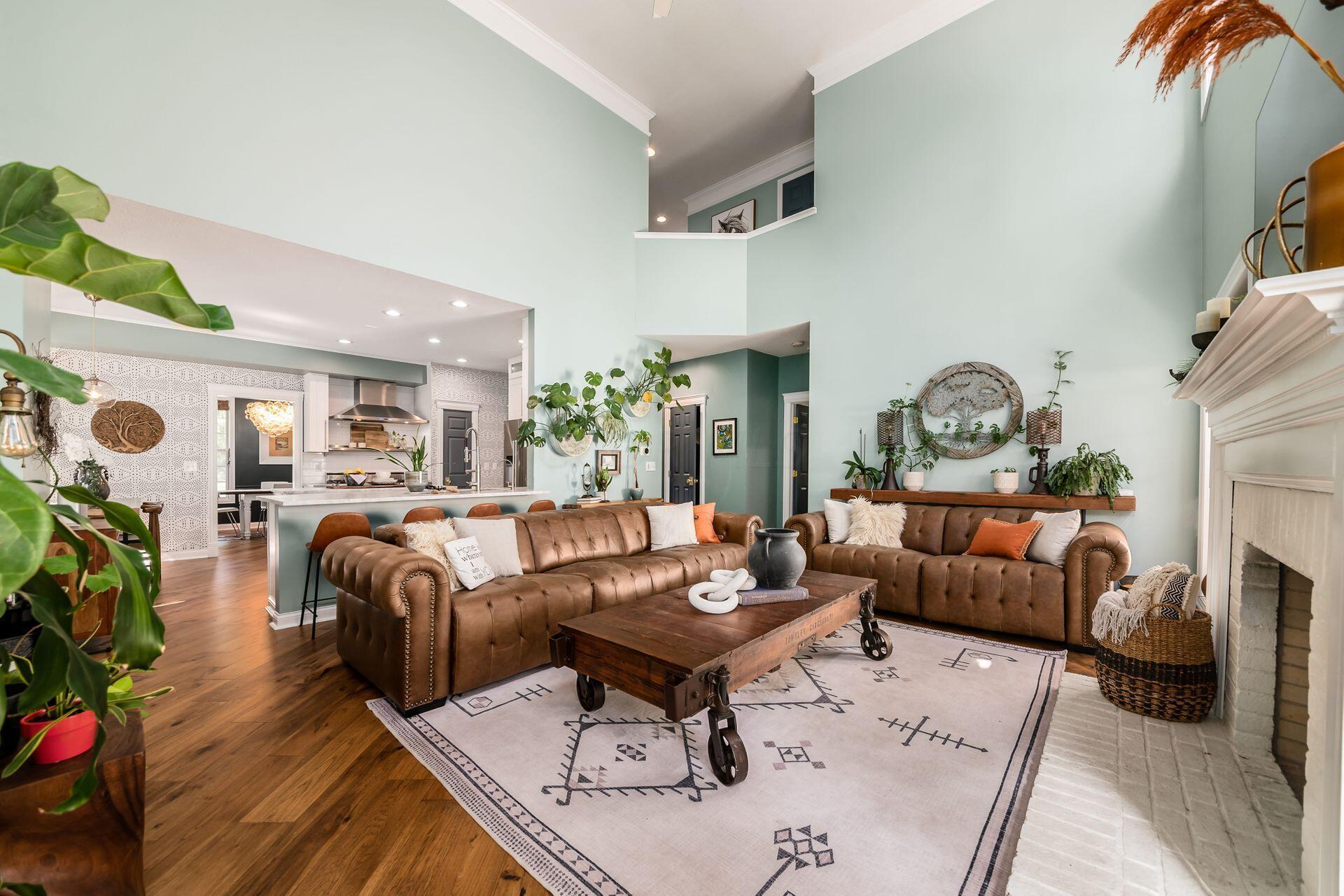 6749 Lower Brook Way