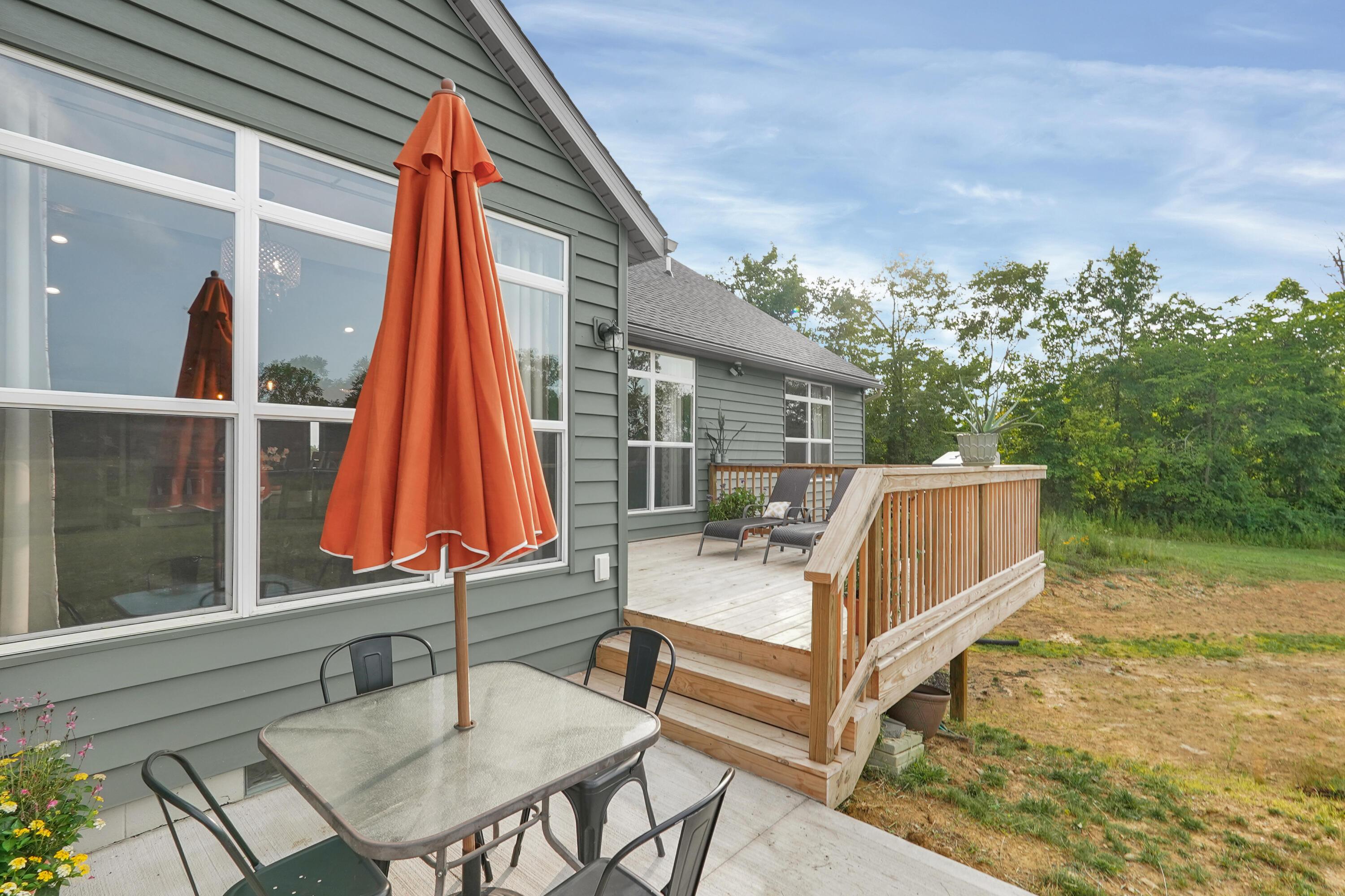 582 Dent Road
